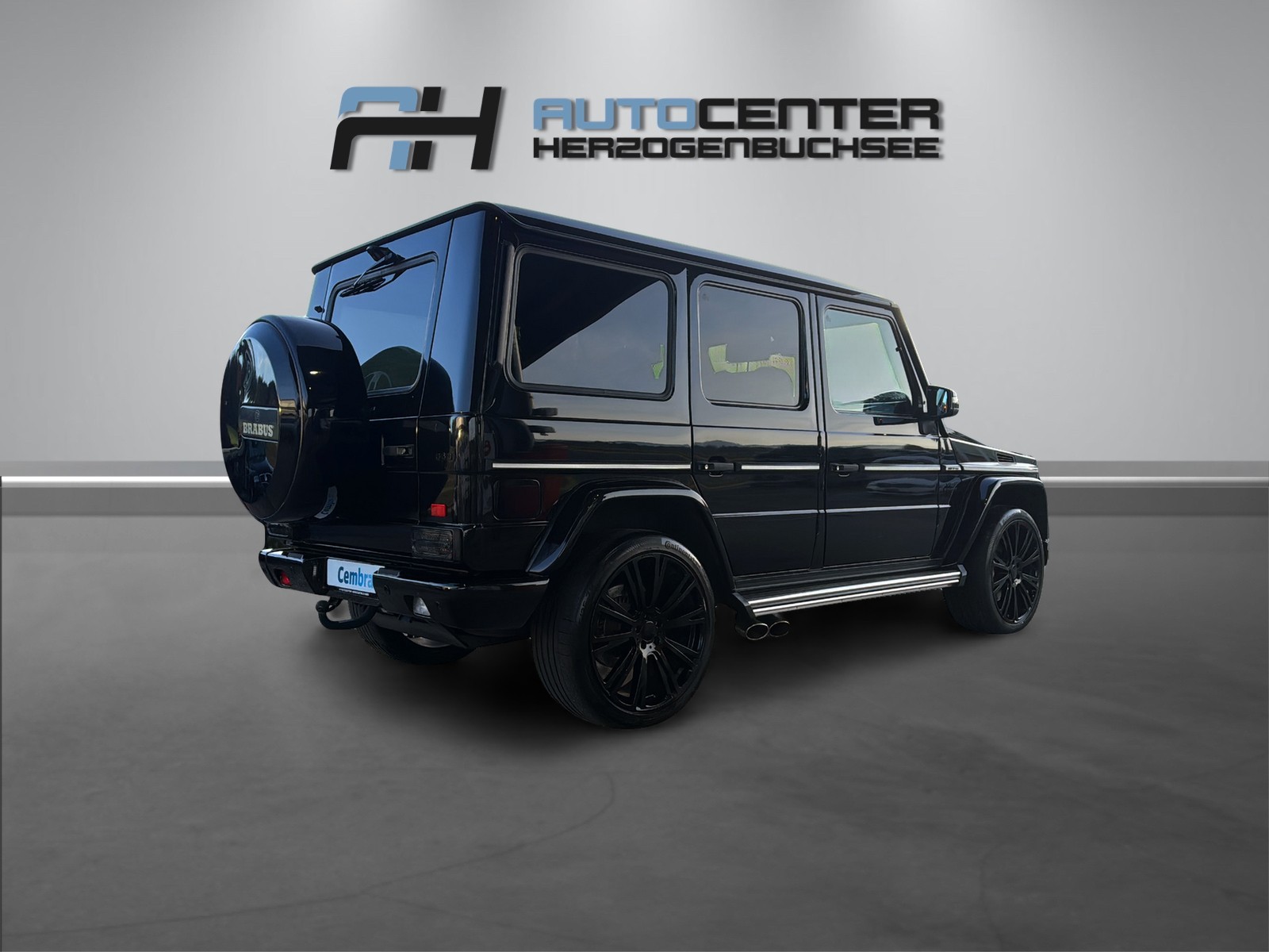 MERCEDES-BENZ G 63 AMG Automatic-image-5