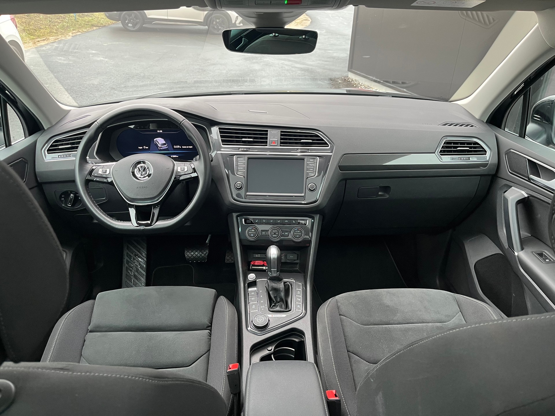 VW Tiguan 2.0TSI Highline 4Motion DSG-image-6