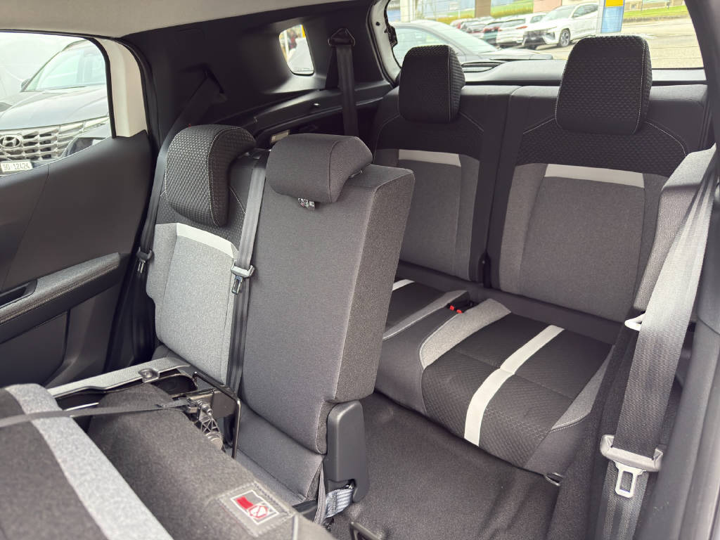 OPEL Frontera 1.2 T Hybrid 145 GS-image-8