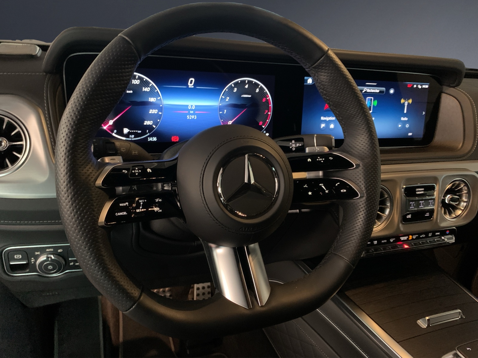 MERCEDES-BENZ G 500 9G-Tronic-image-6