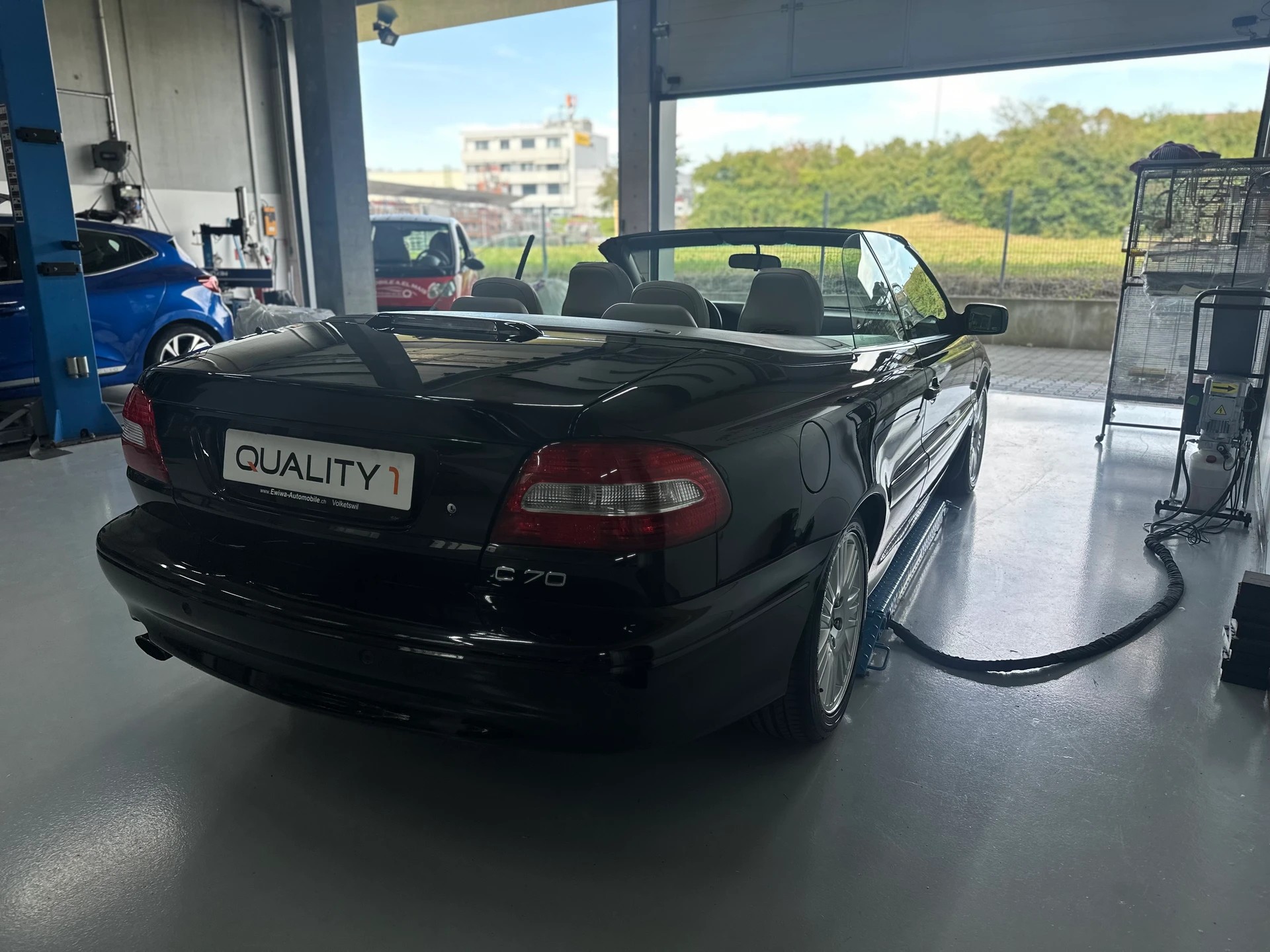 VOLVO C70 Cabrio2.4T Collection-image-2