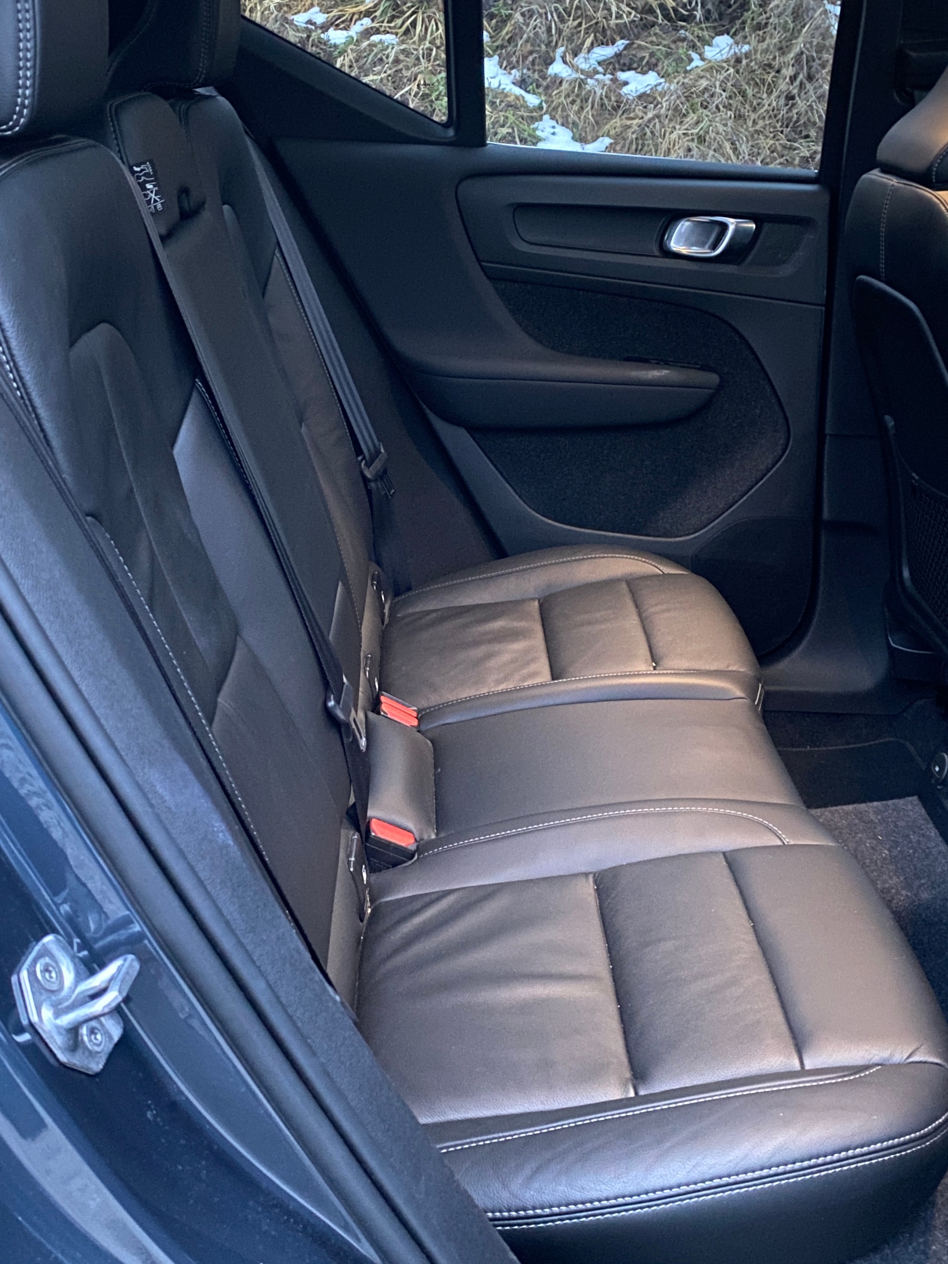VOLVO XC40 T5 TwE Inscription DCT-showroom-element-3