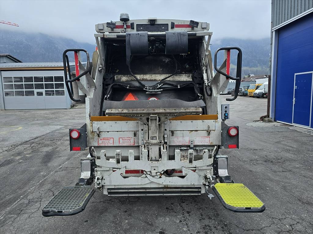 ISUZU NPR 75 - P 75 L-image-3