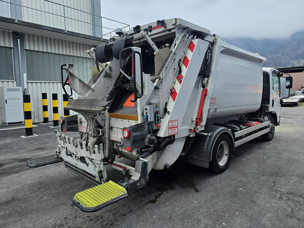 ISUZU NPR 75 - P 75 L-image-4
