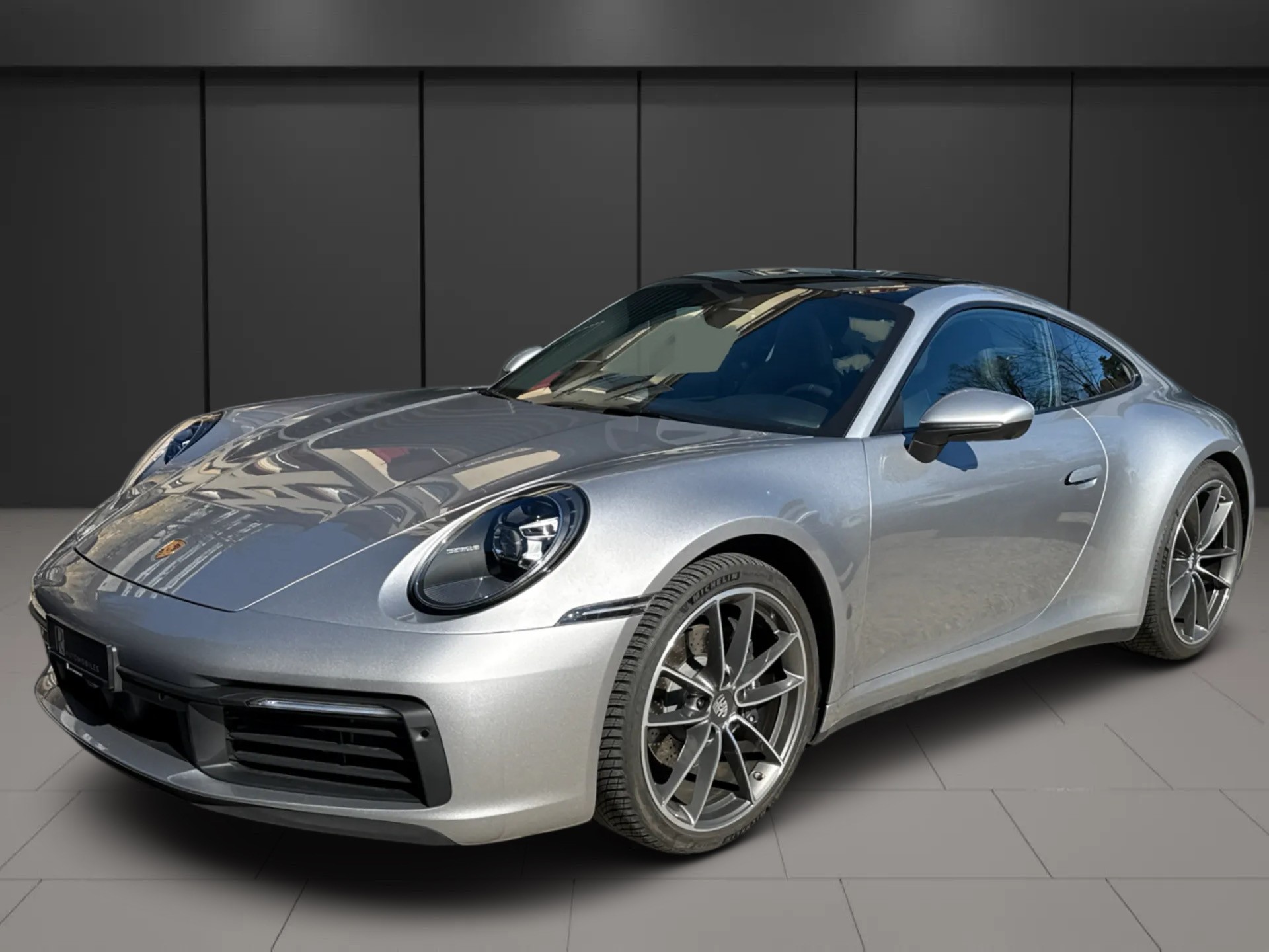 PORSCHE 911 Carrera 4 PDK-showroom-element-3