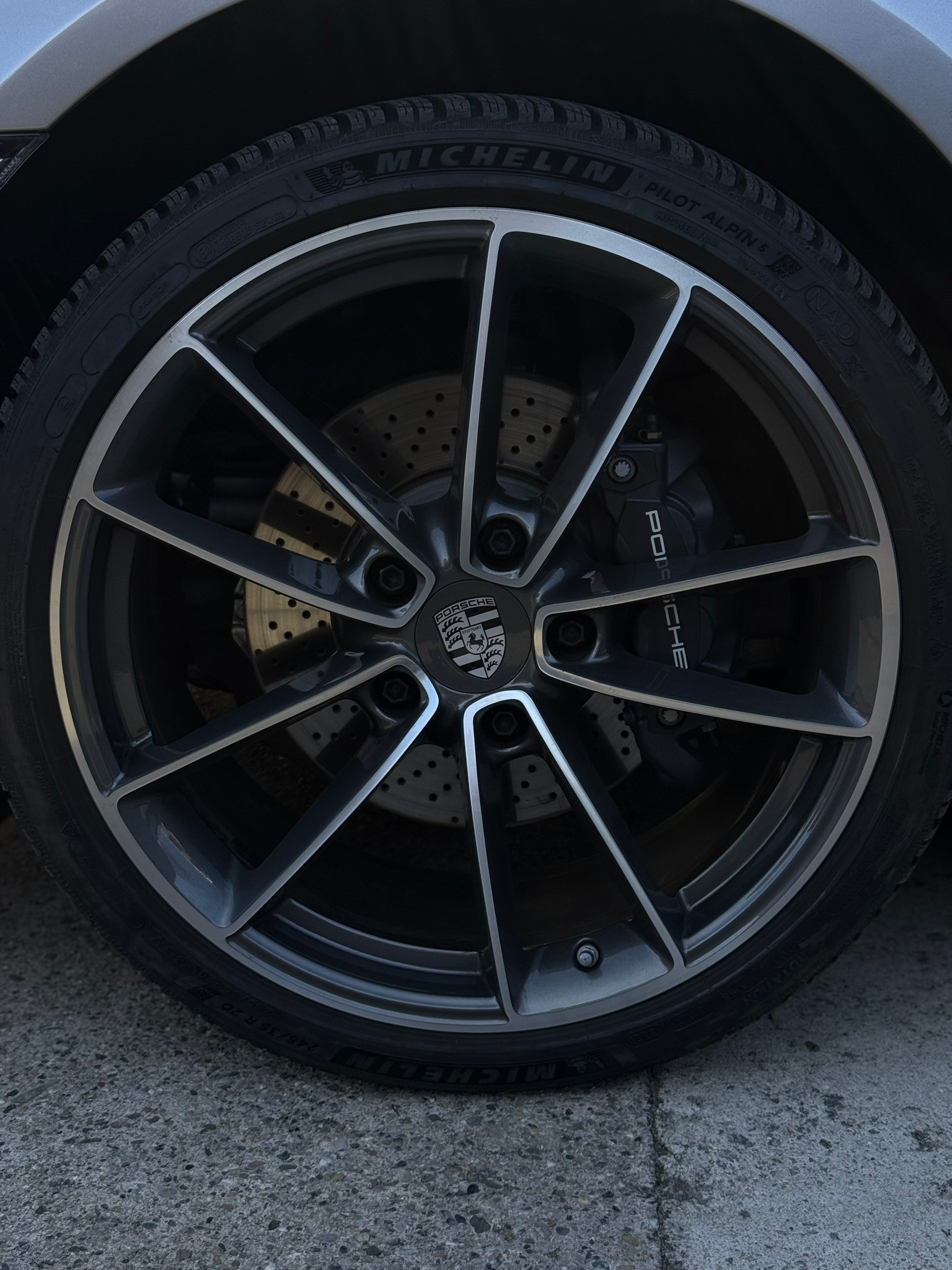 PORSCHE 911 Carrera 4 PDK-image-18