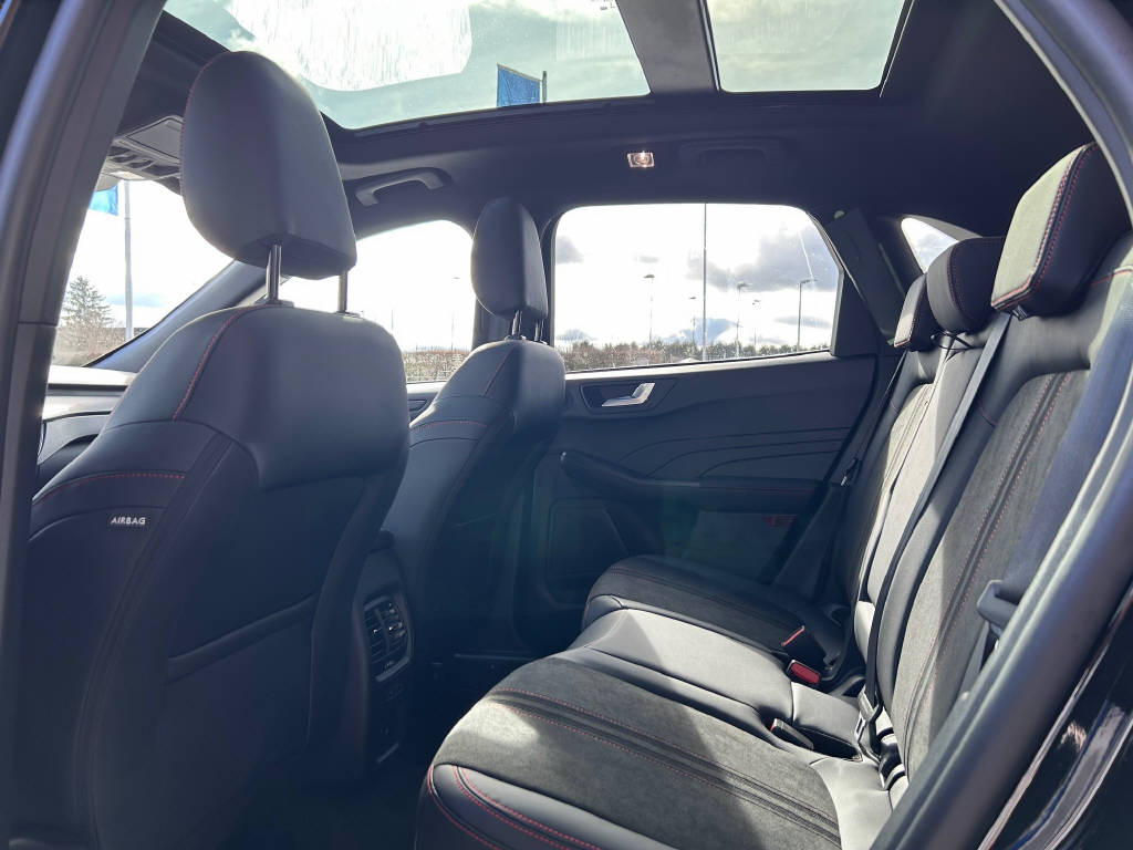 FORD Kuga 2.5 Hybrid ST-Line X 4x4-image-14