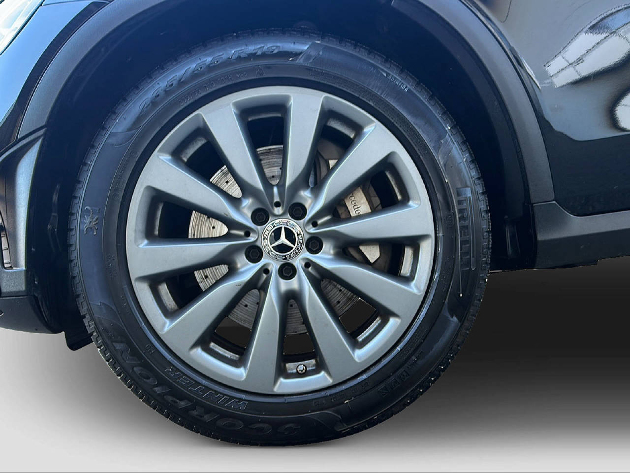 MERCEDES-BENZ GLC 400 d AMG Line 4m-image-14