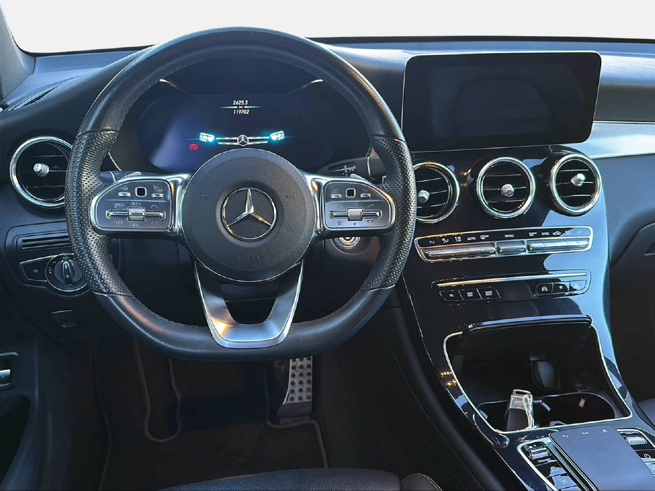 MERCEDES-BENZ GLC 400 d AMG Line 4m-image-9