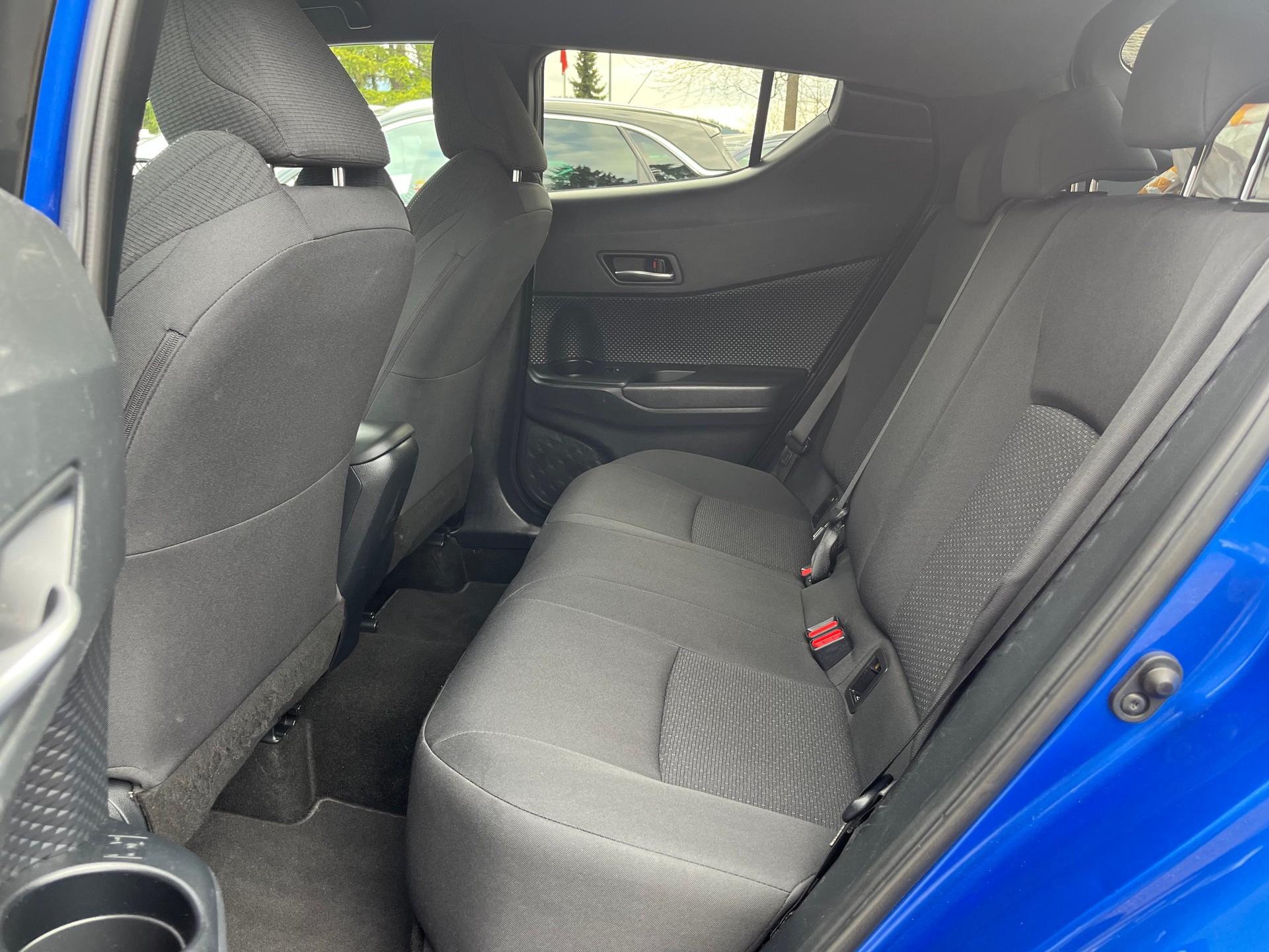 TOYOTA C-HR 1.2 Turbo Trend 4WD Multidrive S-image-10
