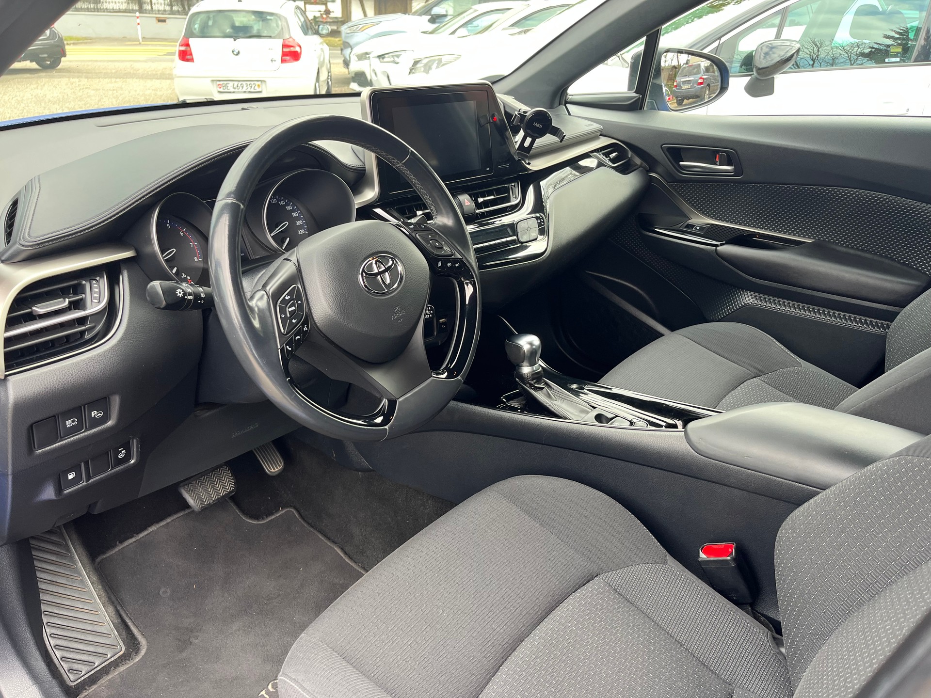 TOYOTA C-HR 1.2 Turbo Trend 4WD Multidrive S-image-8