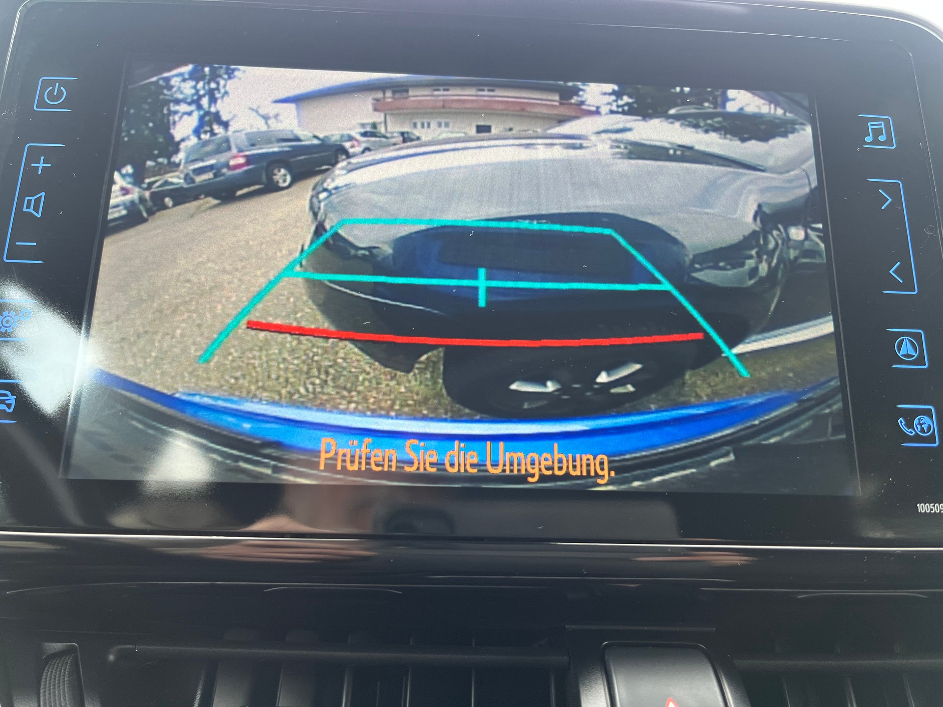 TOYOTA C-HR 1.2 Turbo Trend 4WD Multidrive S-image-12
