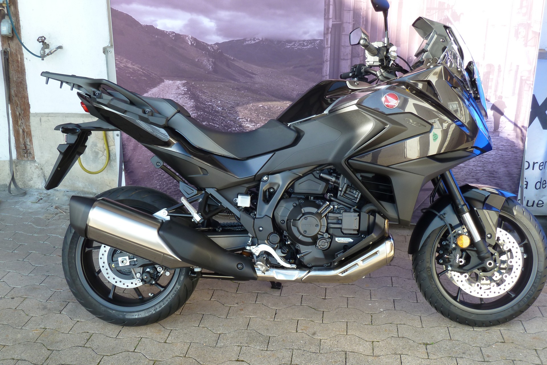 HONDA NT 1100 DCT-image-0