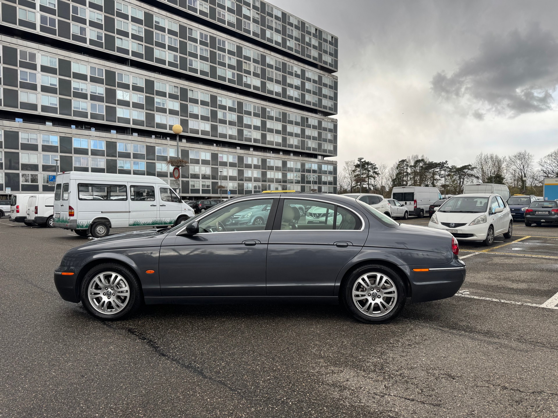 JAGUAR S-Type 2.7d V6 Executive-image-6