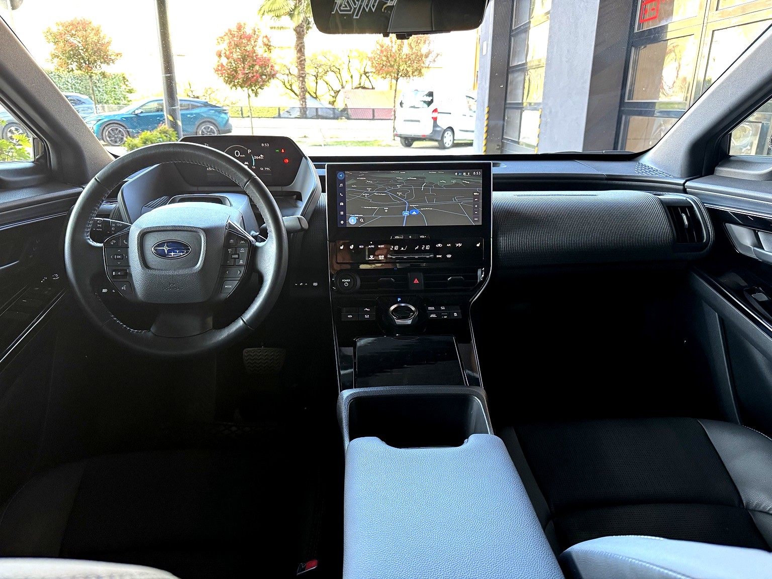 SUBARU Solterra eV Luxury 71,4kWh AWD-image-8