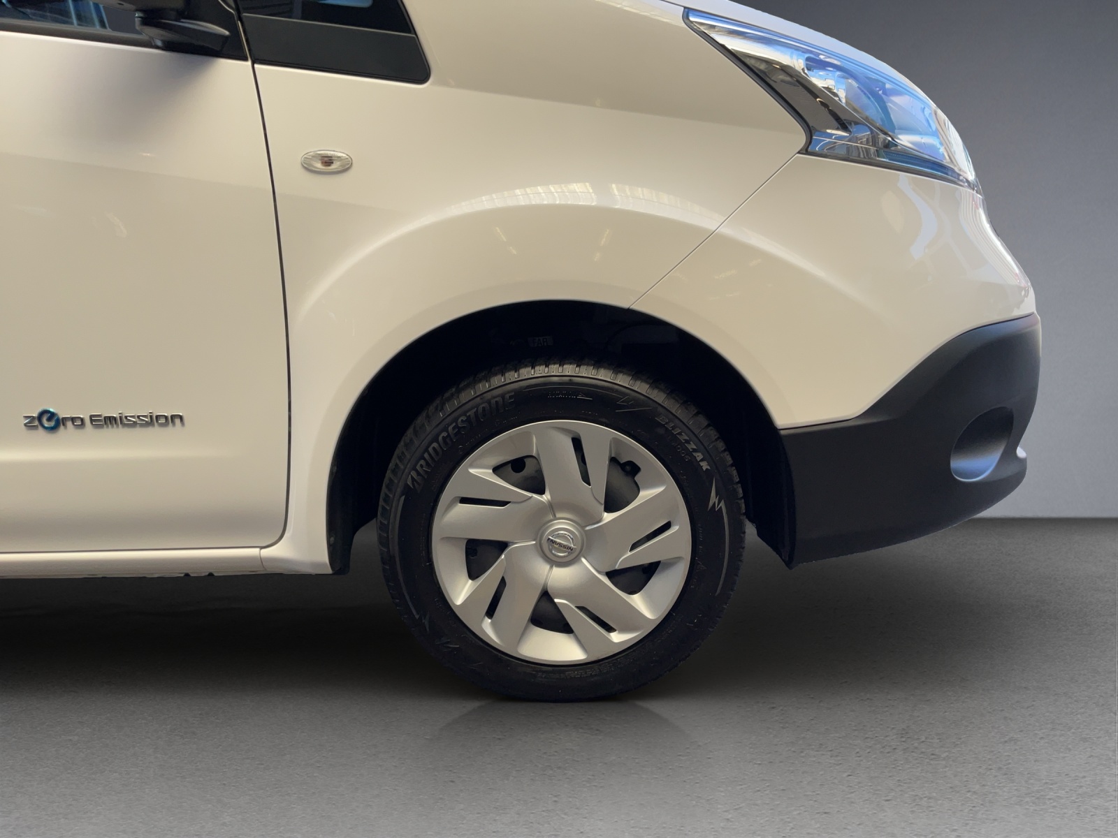 NISSAN e-NV200 Prem. inkl. batt.-image-5