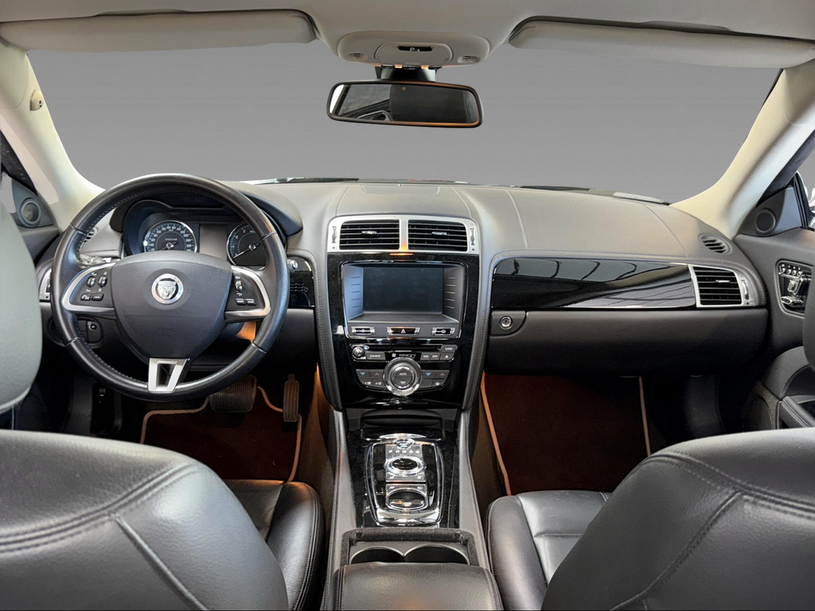 JAGUAR XK Coupé 5.0 V8-image-16