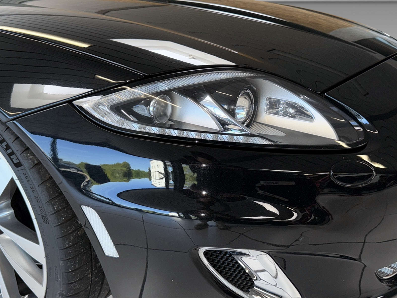 JAGUAR XK Coupé 5.0 V8-image-11