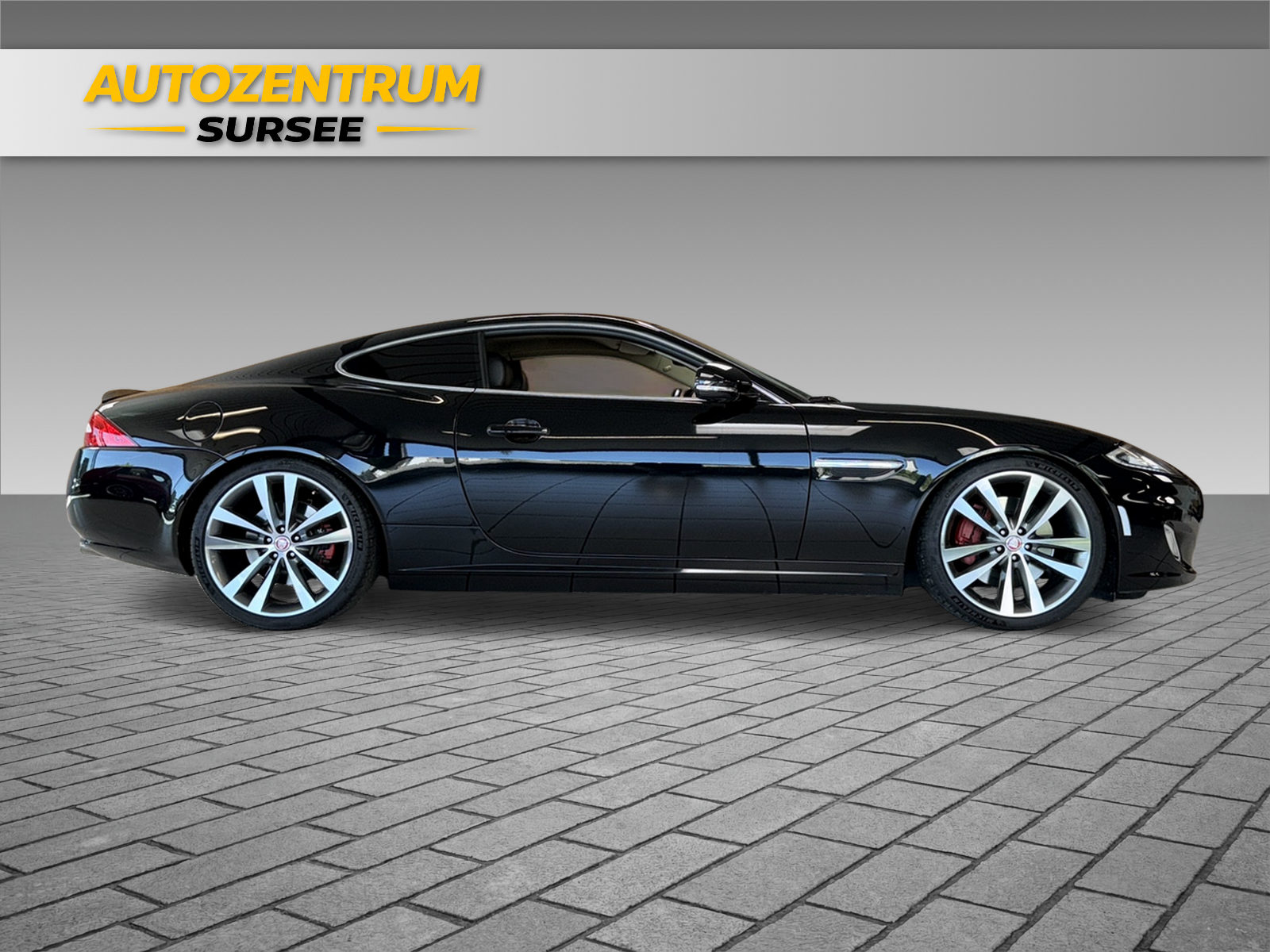 JAGUAR XK Coupé 5.0 V8-image-10