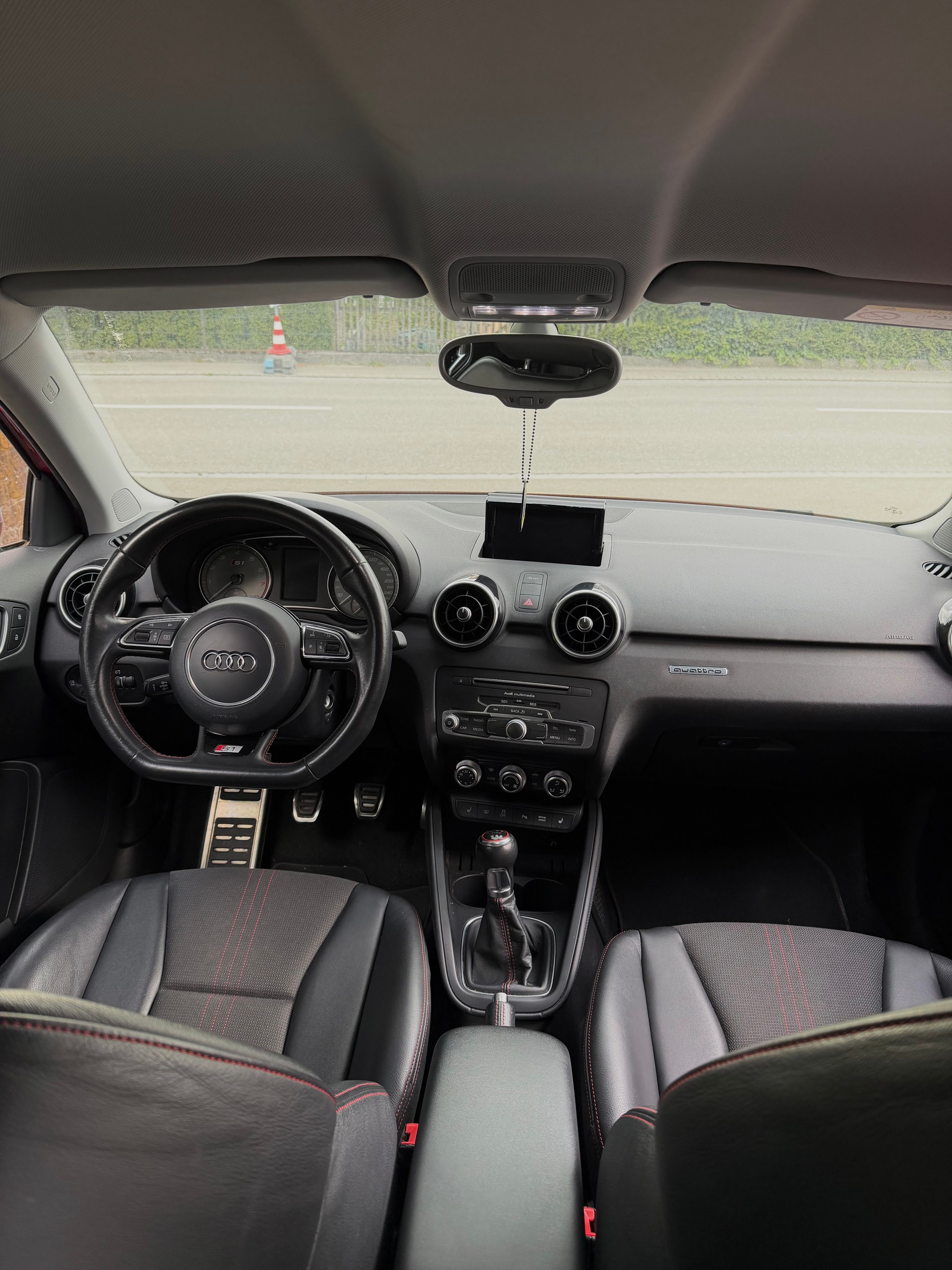 AUDI Sportback-image-4