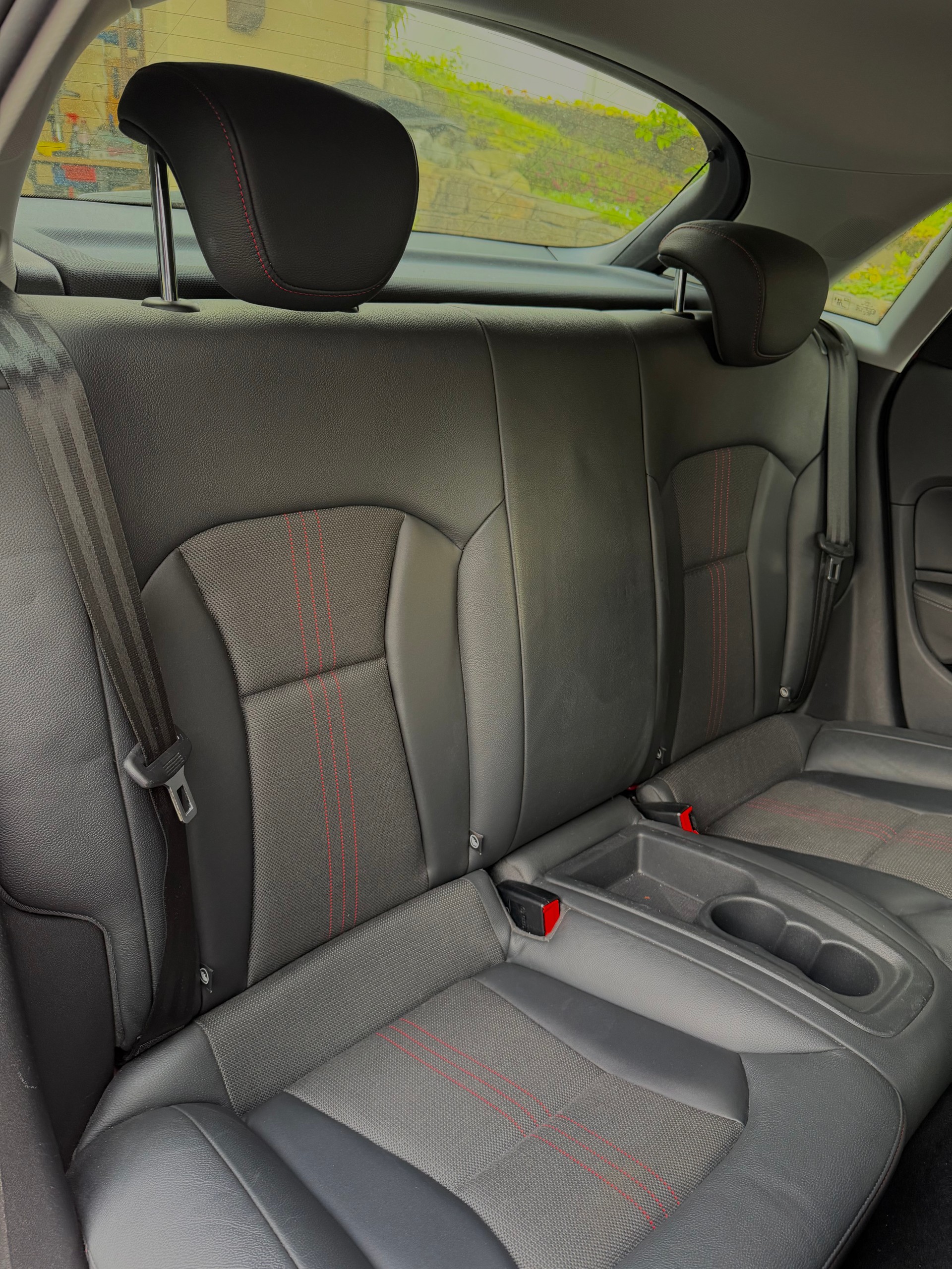 AUDI Sportback-image-5
