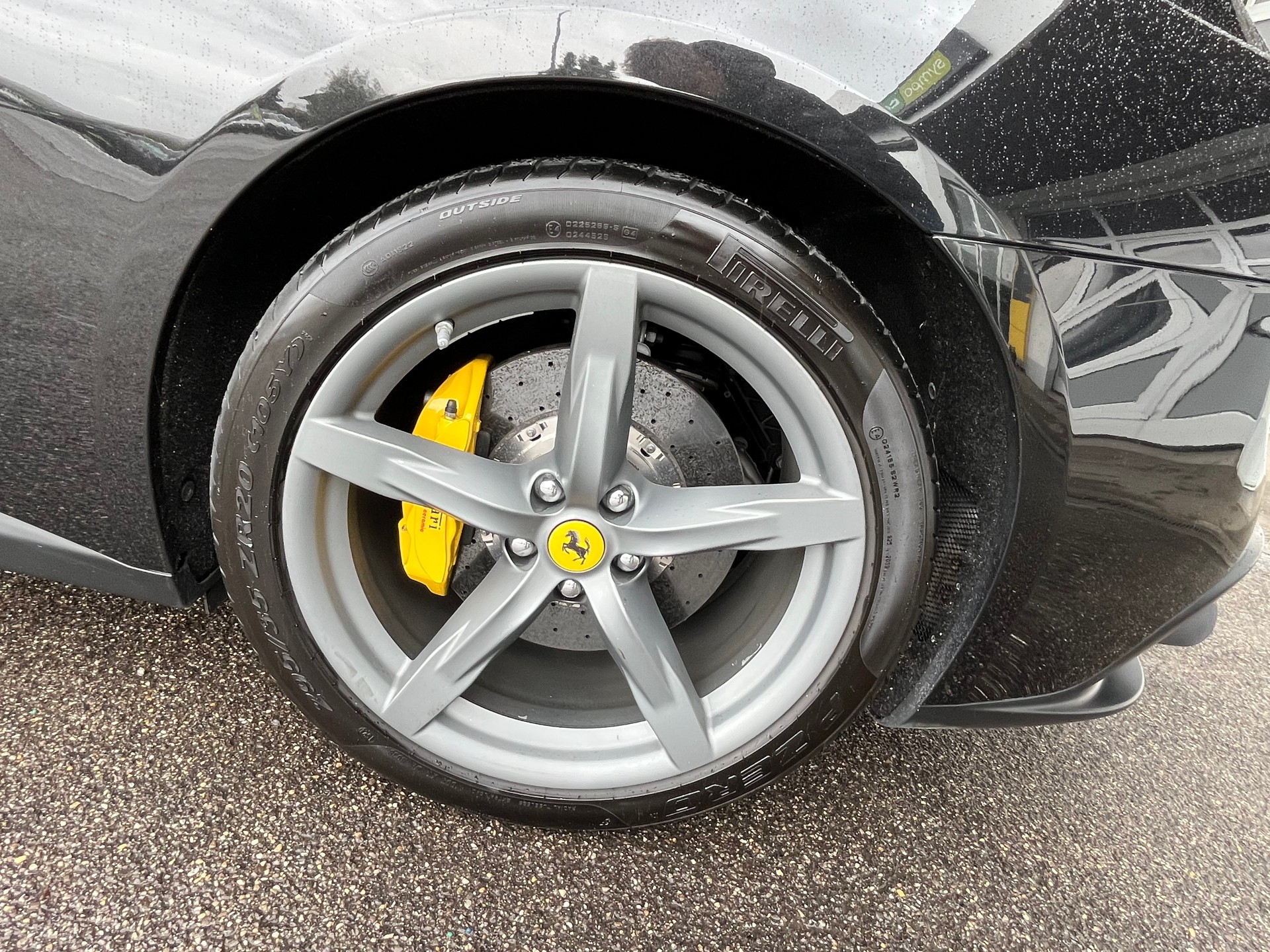 FERRARI GTC 4 Lusso T+++WENIG KM+++-image-19