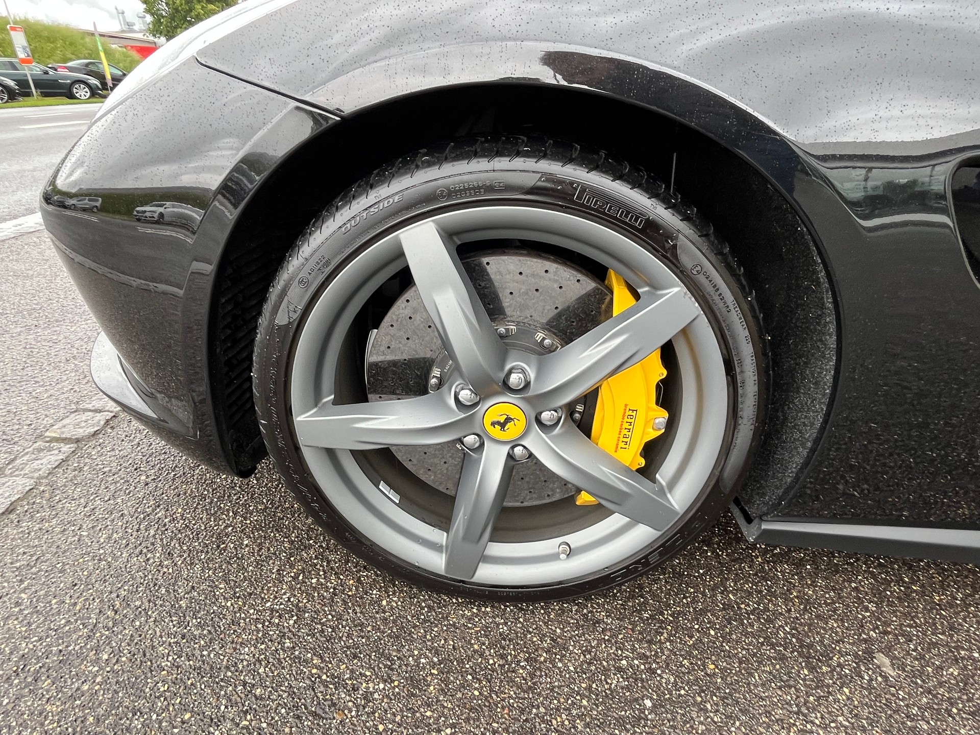FERRARI GTC 4 Lusso T+++WENIG KM+++-image-18