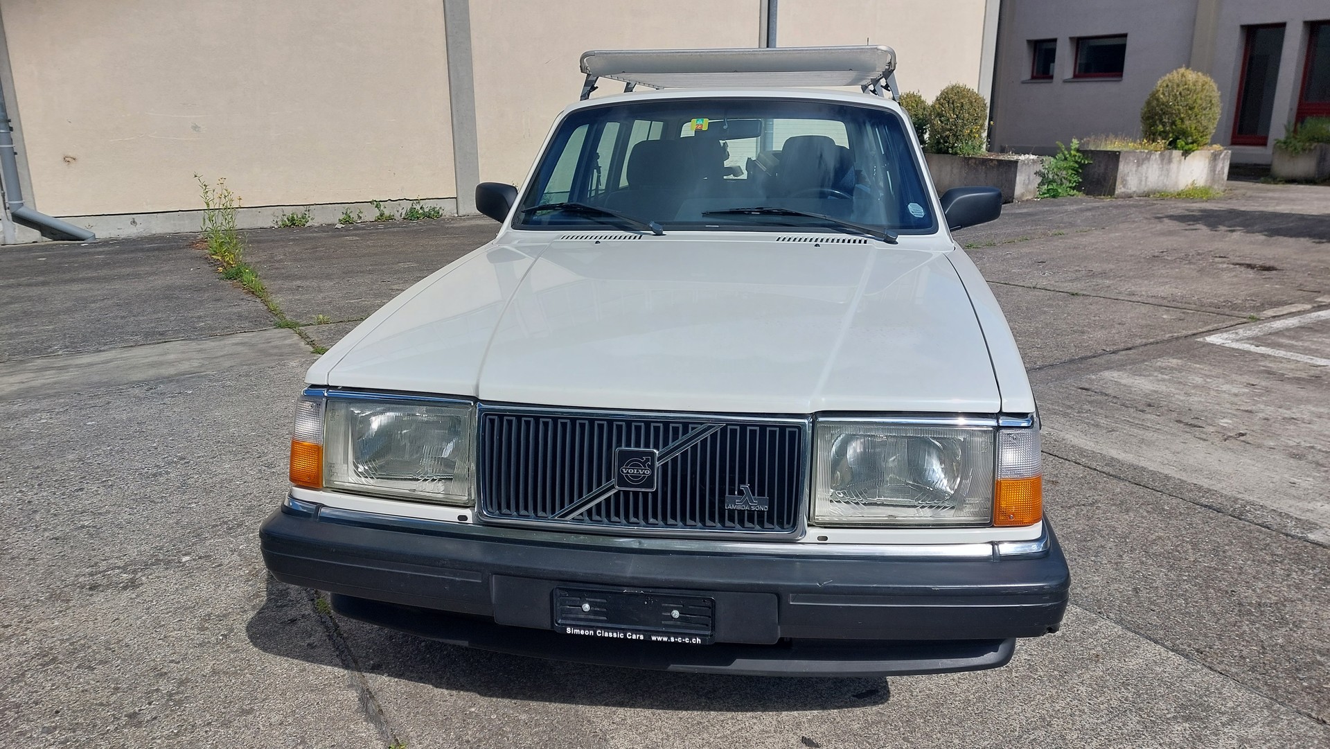 VOLVO 240 2.3 Classic-image-1