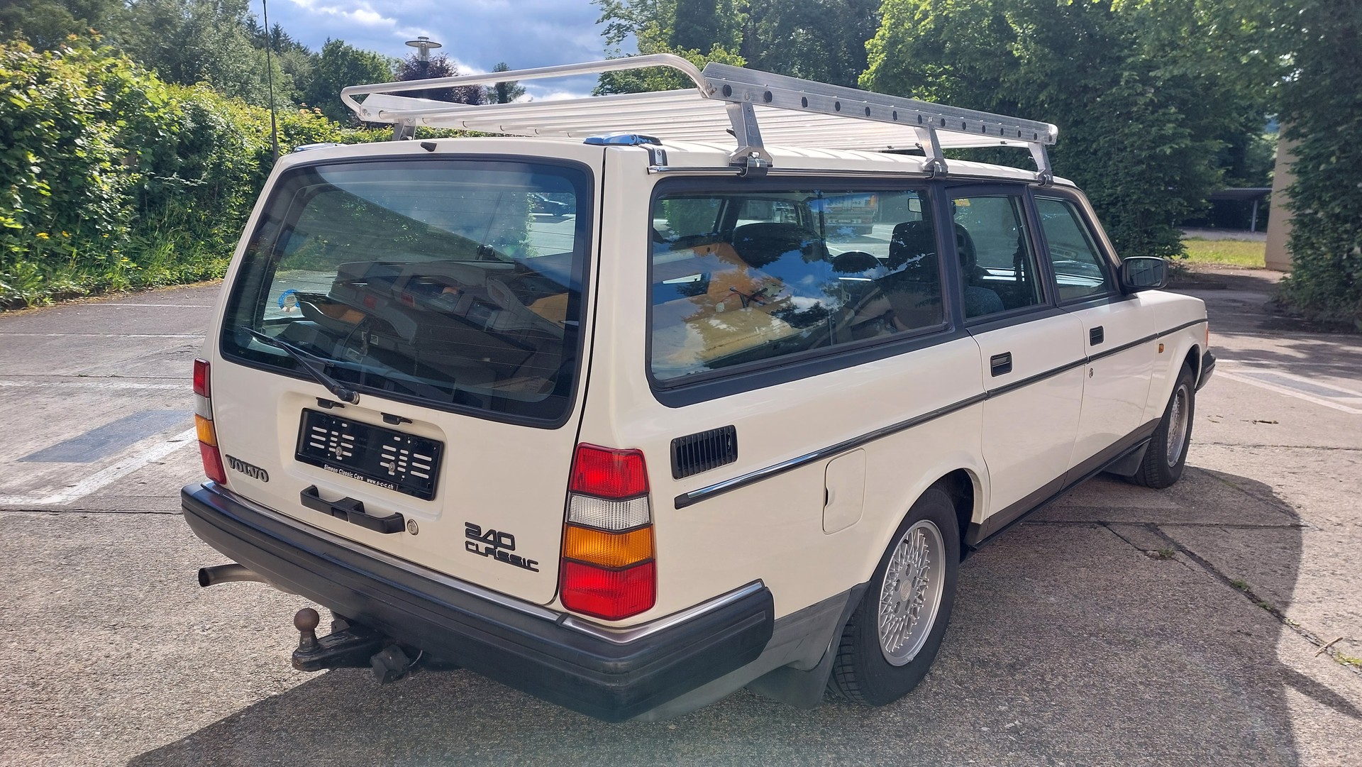 VOLVO 240 2.3 Classic-image-4