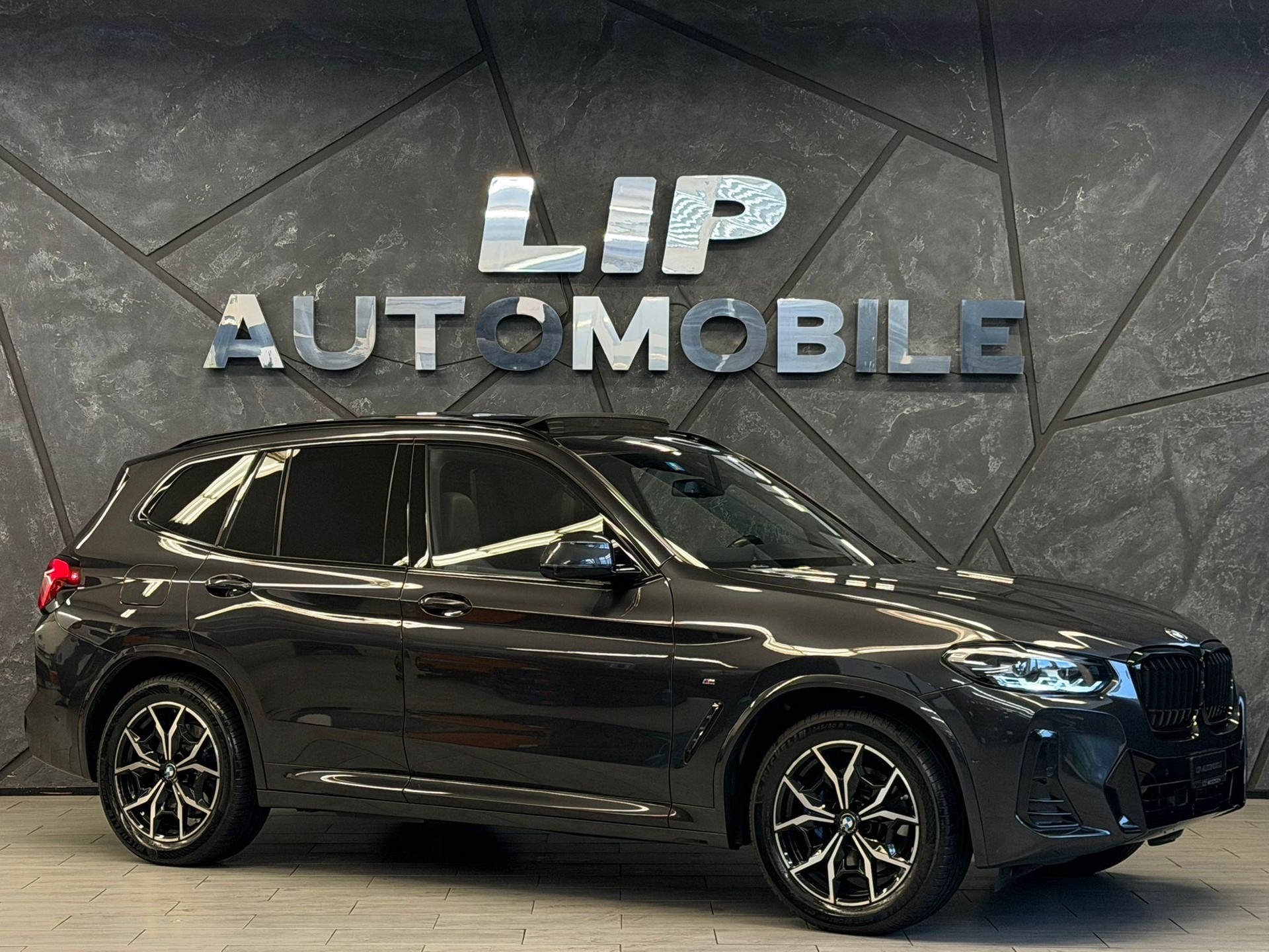 BMW X3 xDrive 48V 20d M Sport-showroom-element-2