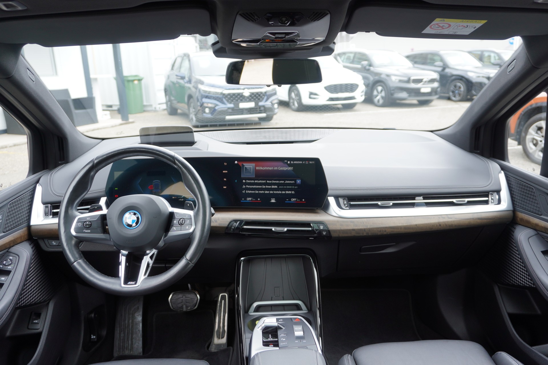 BMW 230e xDrive Active Tourer M Sport-image-18