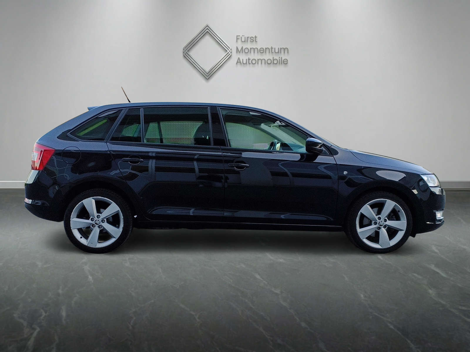 SKODA Rapid Spaceback 1.4 TSI Ambition DSG-showroom-element-3