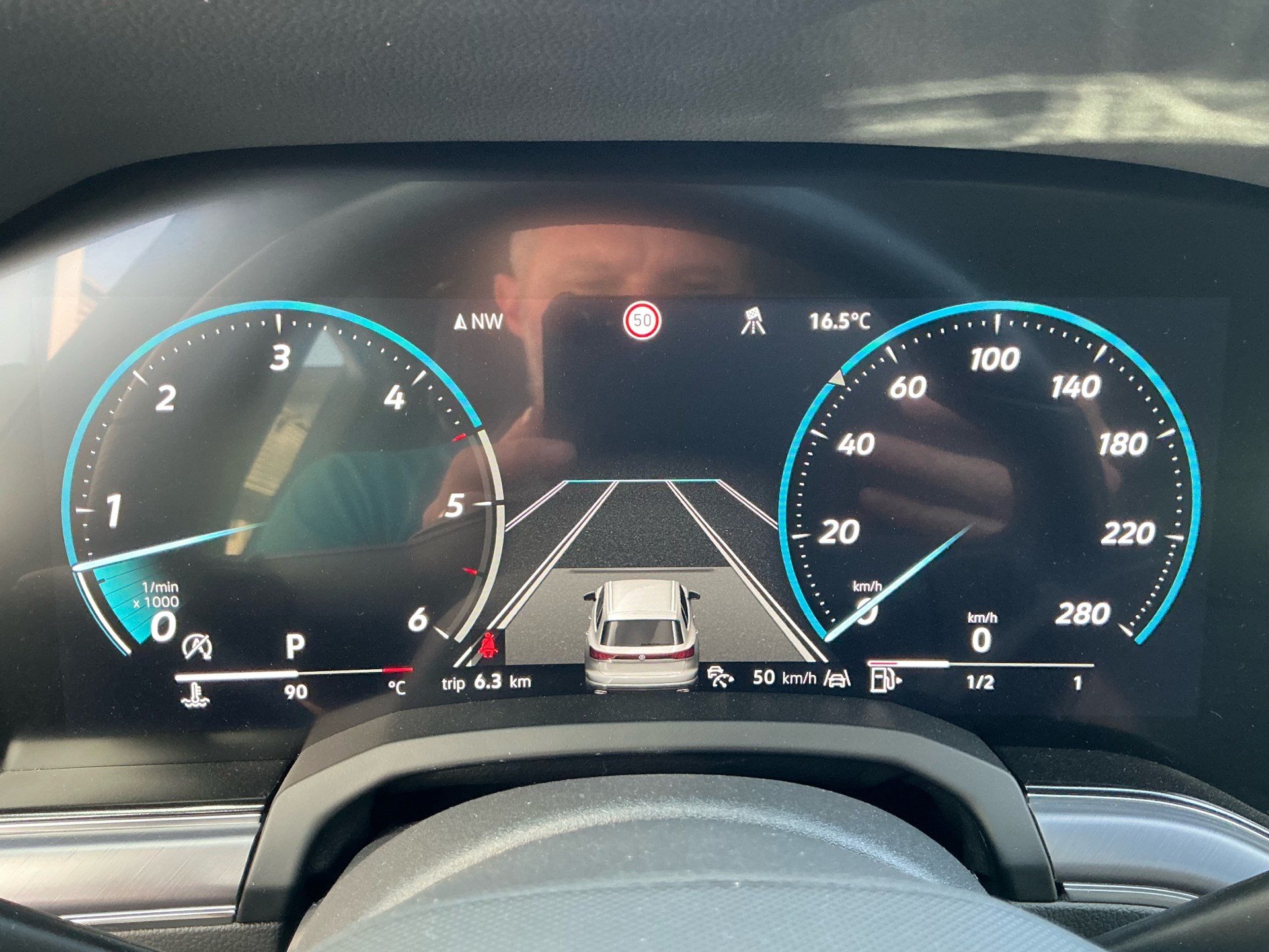 VW Touareg 3.0 TDI 4Motion R-Line *** 60 MONATE WERKSGARANTIE MIT AHK ***-image-9