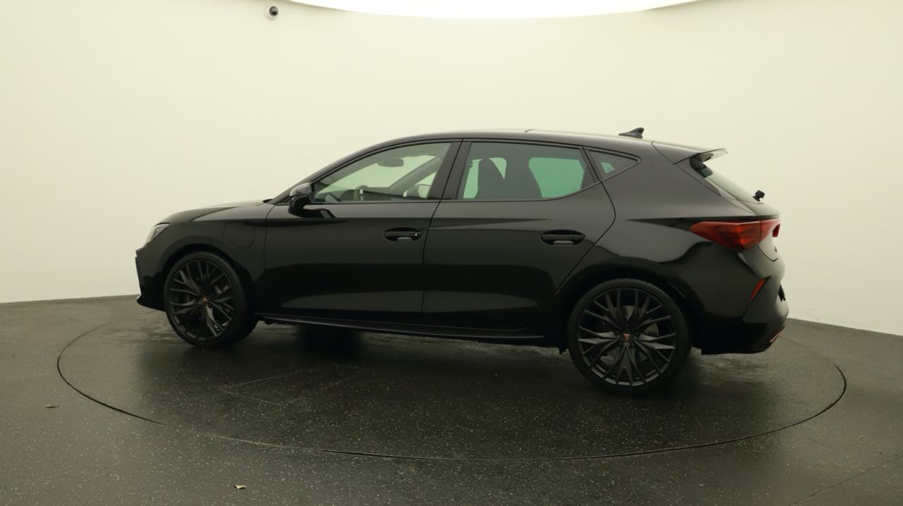 CUPRA LEON 1.5 e-HYBRID pHEV VZ Black Edition-showroom-element-2
