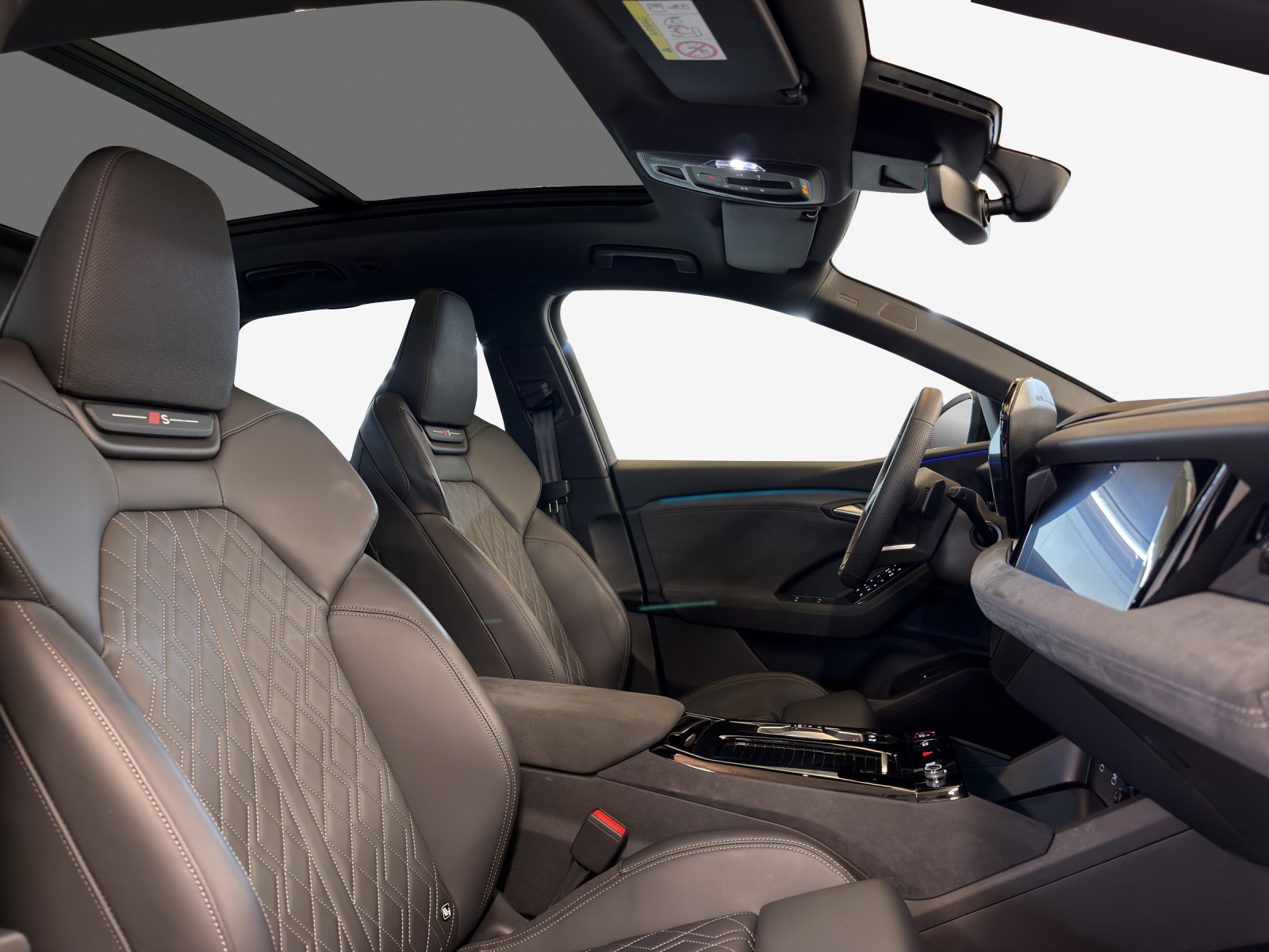 AUDI SQ6 e-tron quattro-image-13