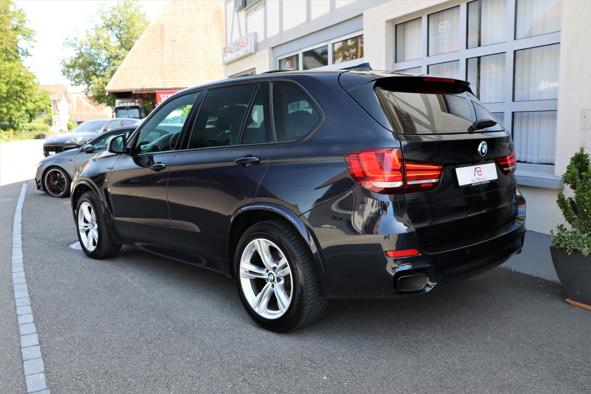 BMW X5 xDrive M50d Steptronic (CH)-image-6