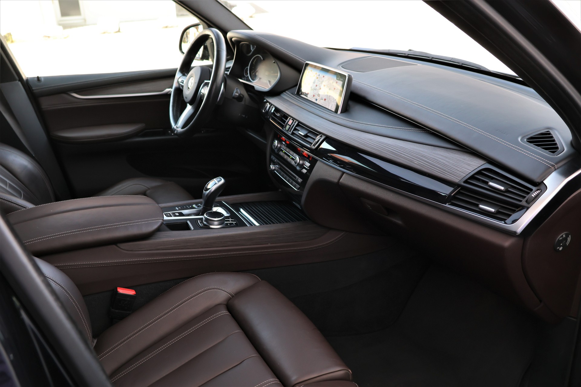 BMW X5 xDrive M50d Steptronic (CH)-image-19