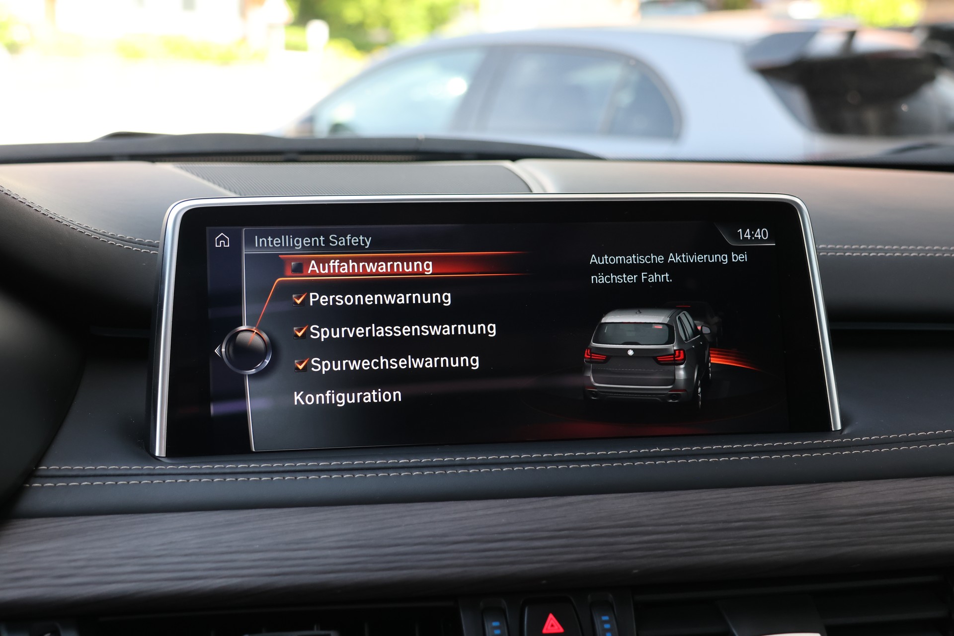 BMW X5 xDrive M50d Steptronic (CH)-image-24