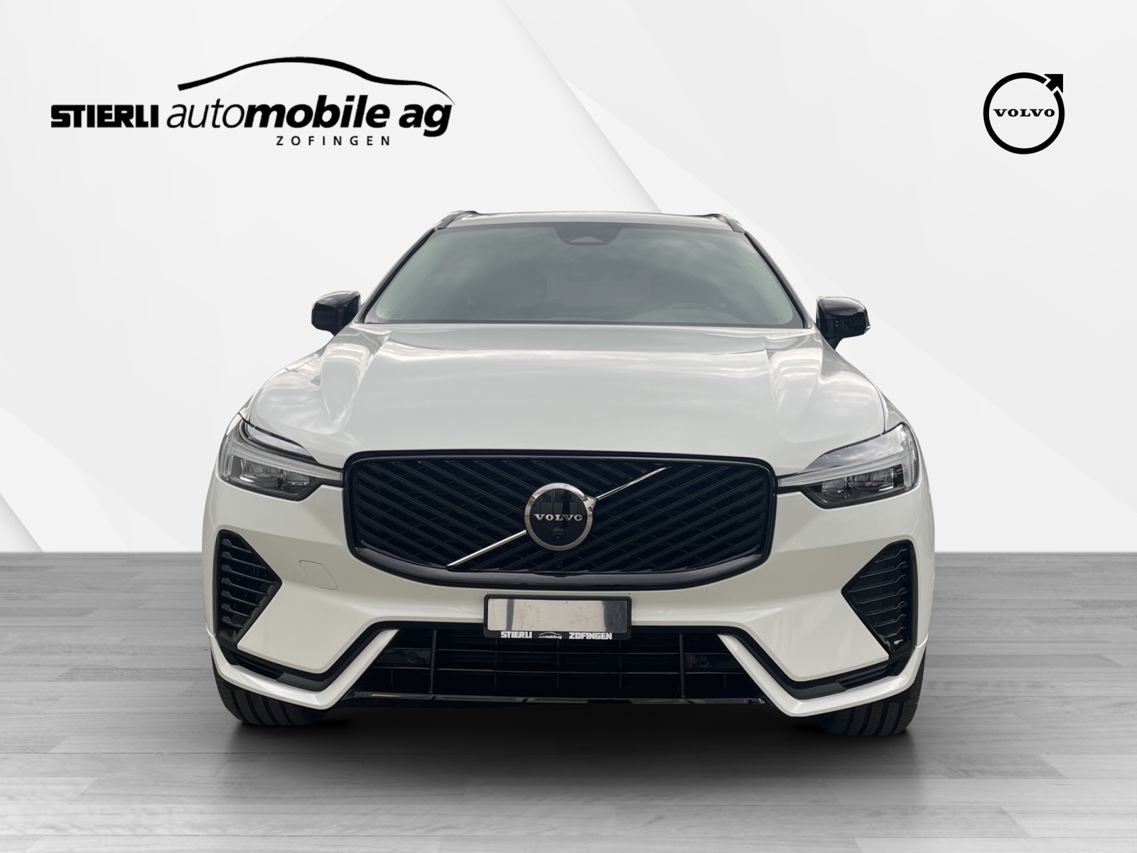 VOLVO XC60 2.0 T6 TE Plus Dark eAWD-showroom-element-1