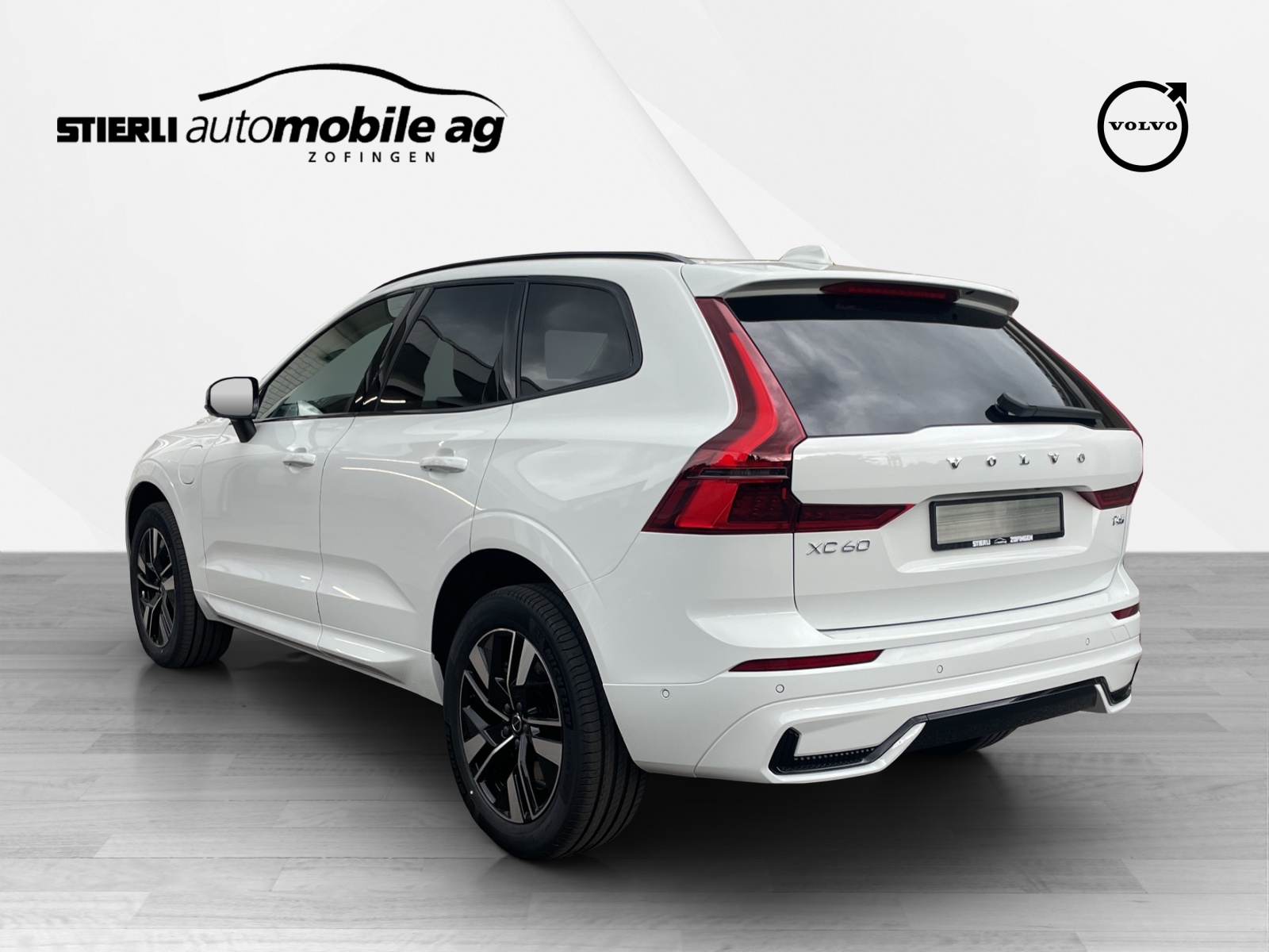 VOLVO XC60 2.0 T6 TE Plus Dark eAWD-image-6