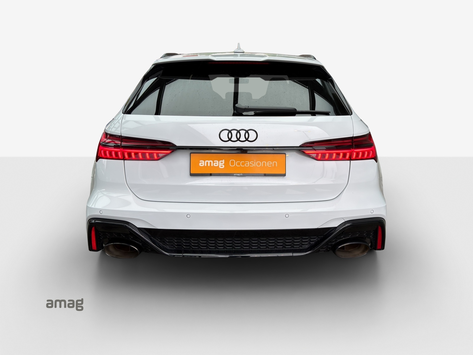AUDI RS6 Avant 4.0 TFSI V8 Performance quattro-showroom-element-3