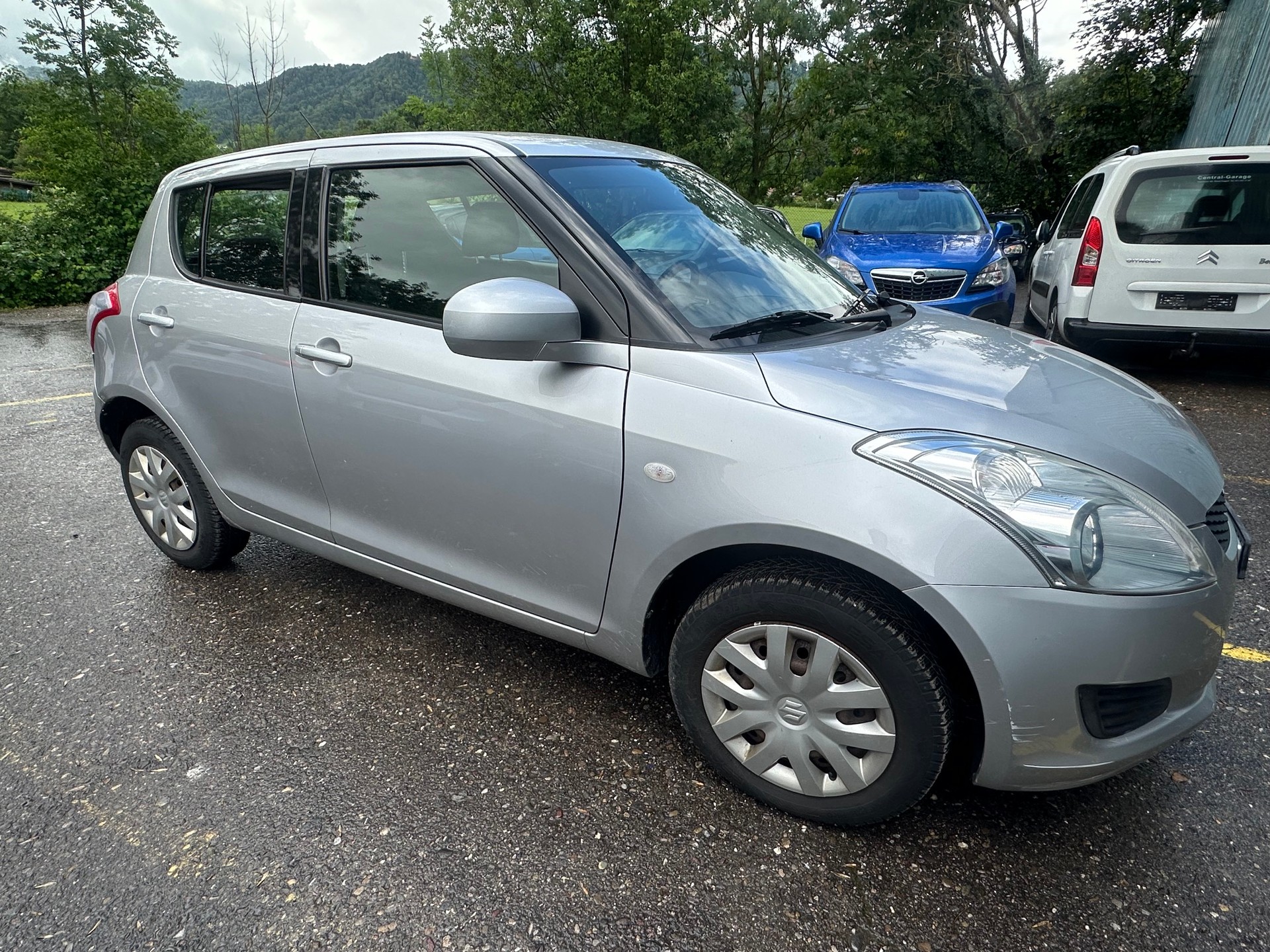 SUZUKI Swift 1.2i 16V GL Top 4x4-image-7