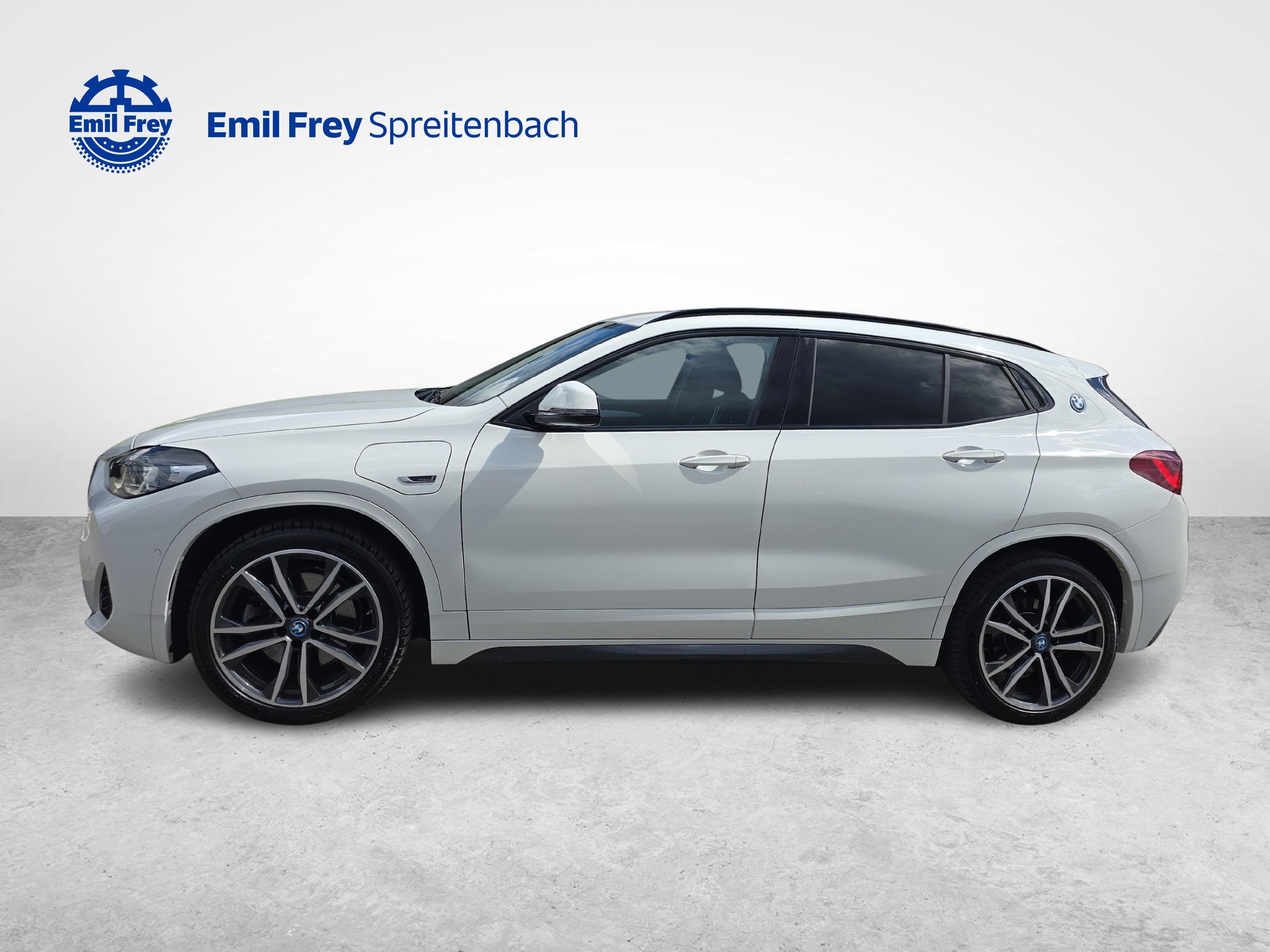 BMW X2 25e xDrive / Jetzt mit attraktivem 0.99% Leasing!-showroom-element-1