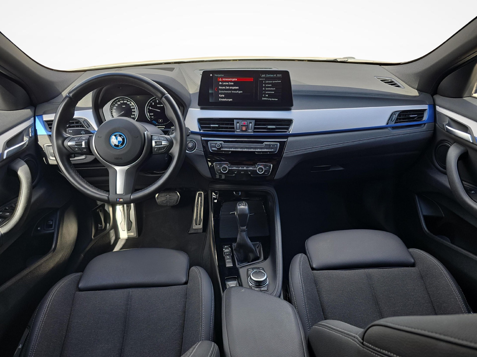 BMW X2 25e xDrive / Jetzt mit attraktivem 0.99% Leasing!-image-8