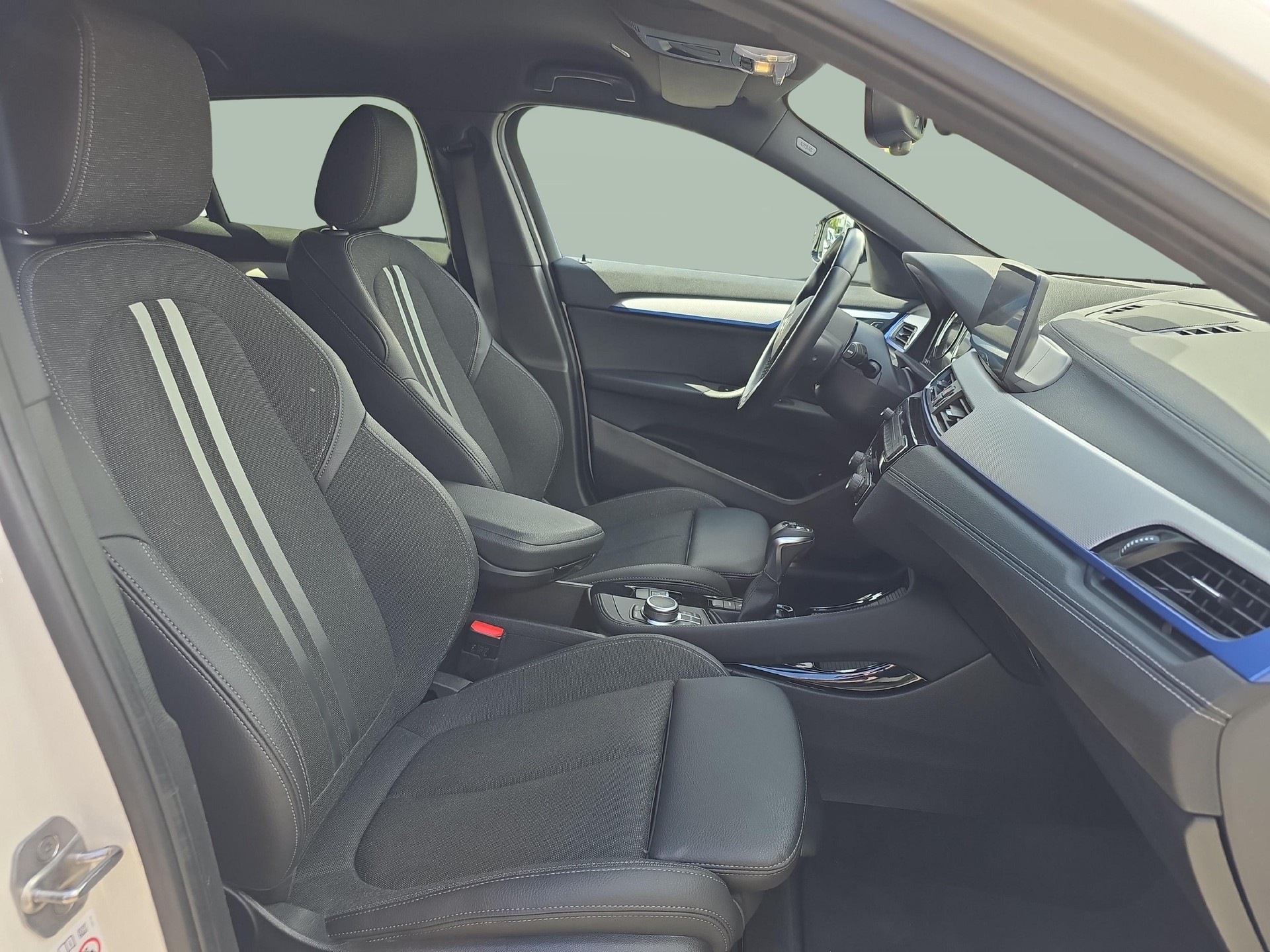 BMW X2 25e xDrive / Jetzt mit attraktivem 0.99% Leasing!-image-9