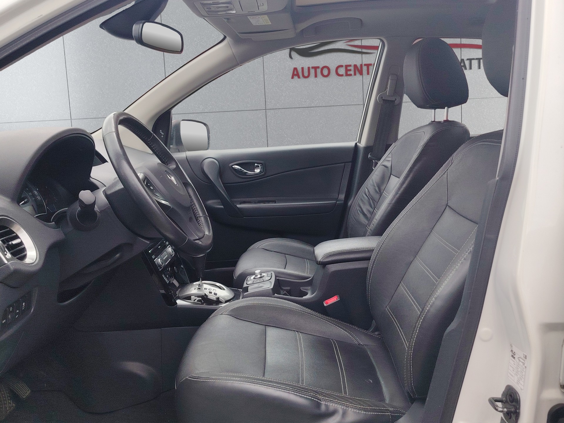 RENAULT Koleos 2.0 dCi Swiss Edition 4x4 Automatic-image-7