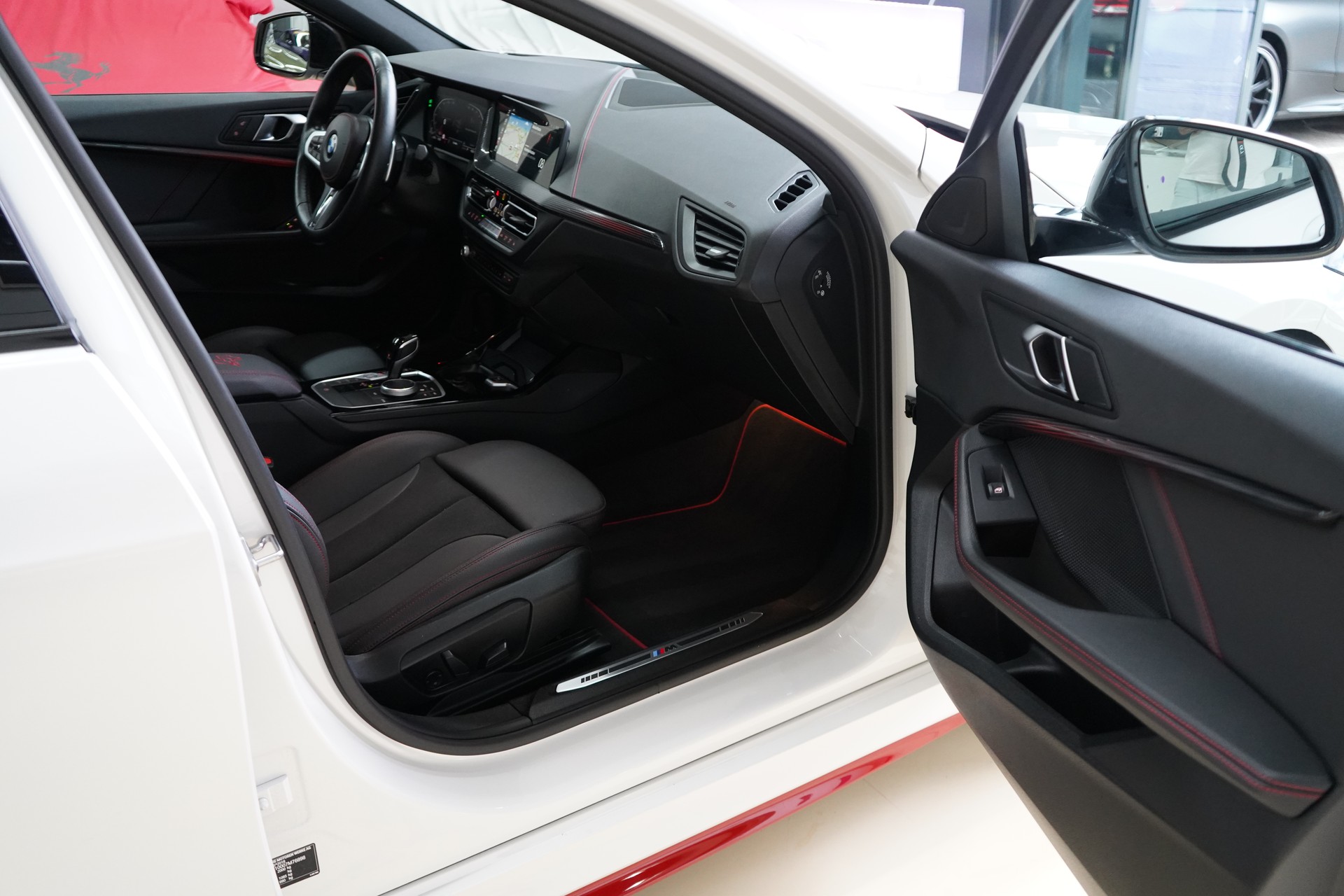 BMW 128ti M Sport Pro Steptronic-image-24