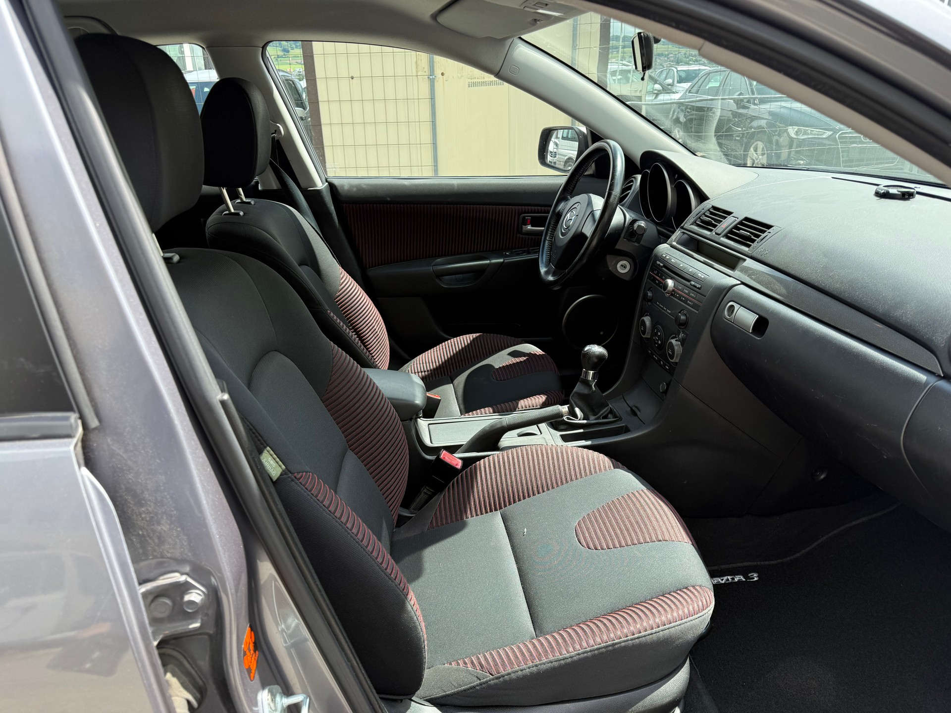 MAZDA 3 2.0 16V Sport-image-6