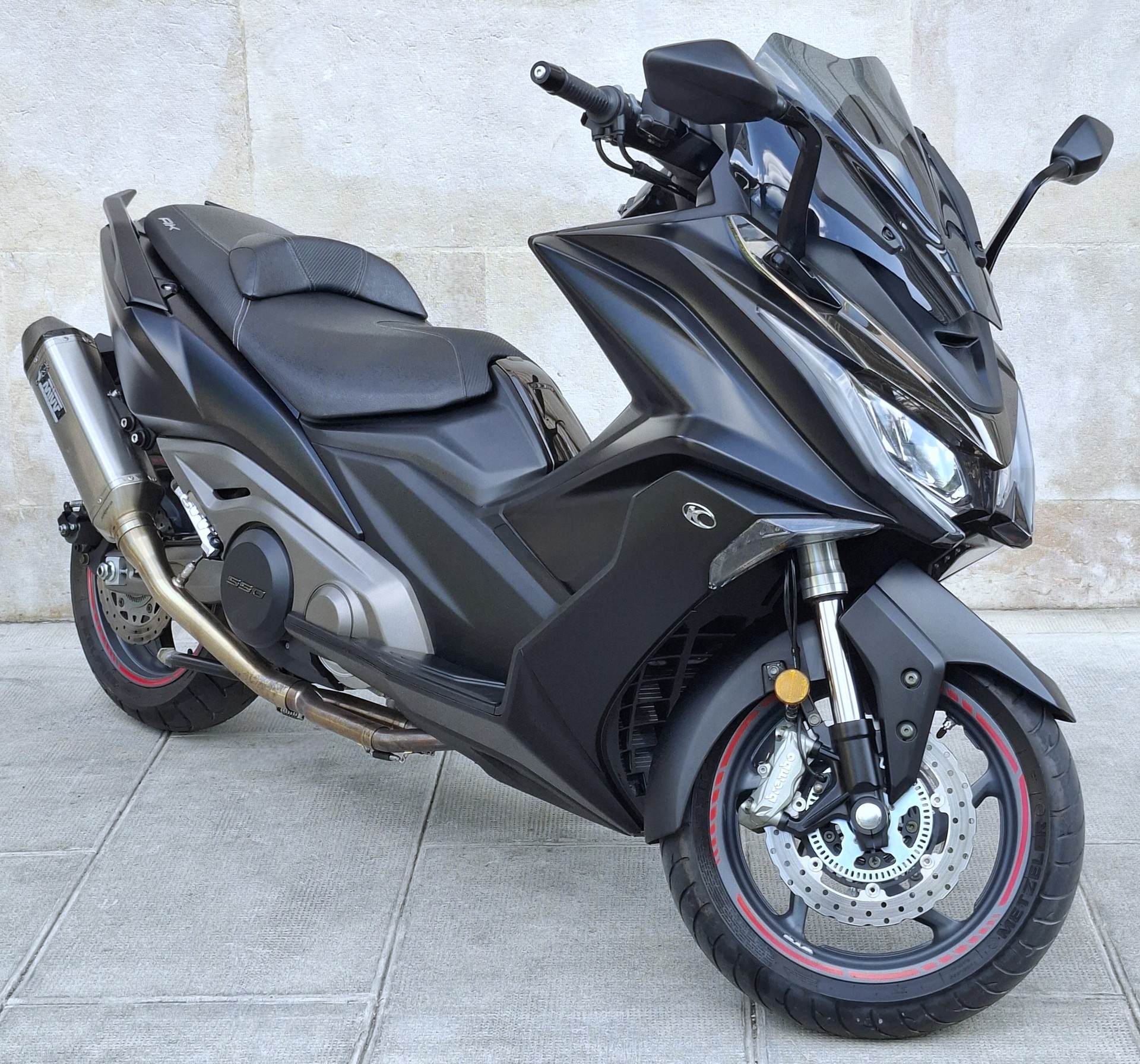 KYMCO AK 550i ABS-image-1
