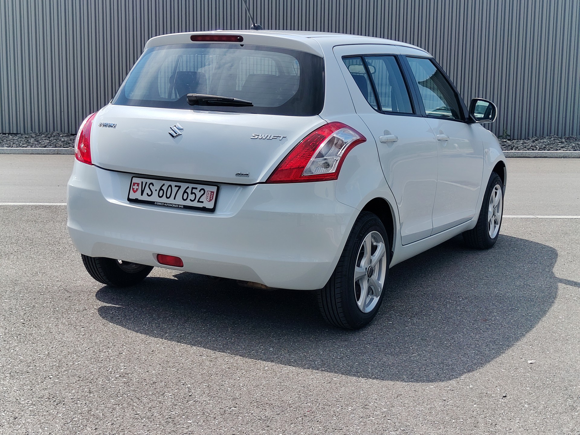 SUZUKI Swift 1.2i 16V GL 4x4-showroom-element-3